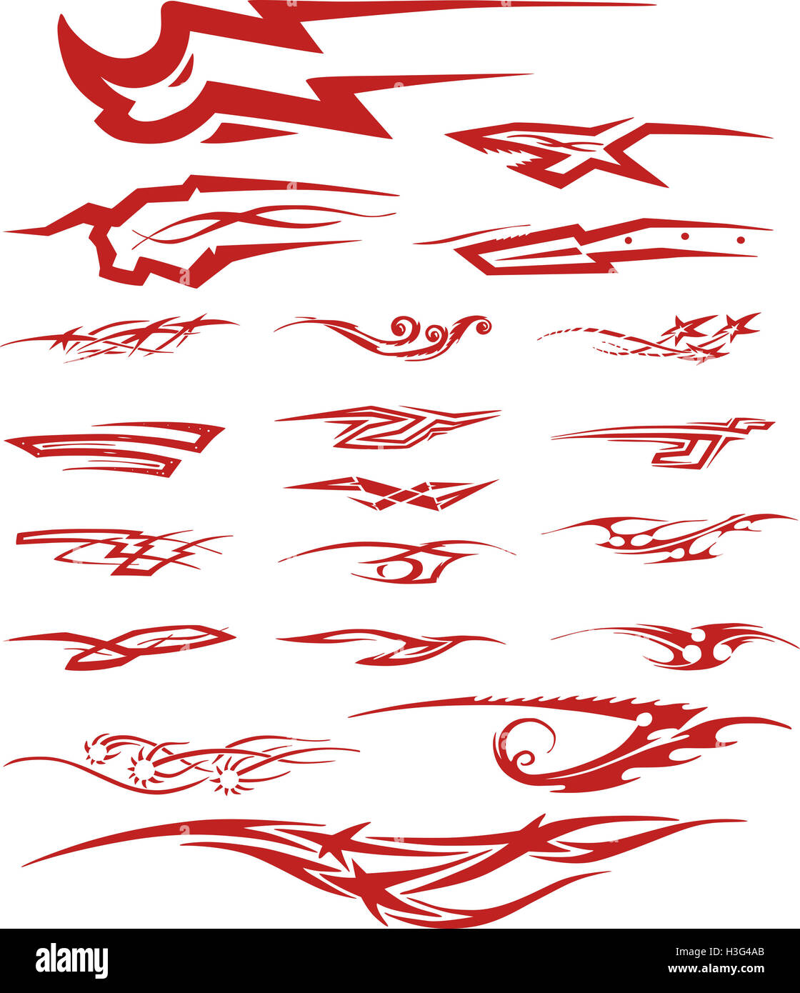 Set di colore rosso tatuaggio tribali vignette. Tatuaggio schizzi in forme di animale in movimento, ornamentali gessato elementi e typograph Foto Stock