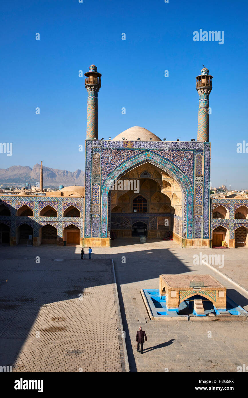 Iran, Isfahan, Moschea del Venerdì, patrimonio mondiale UNESCO Foto Stock