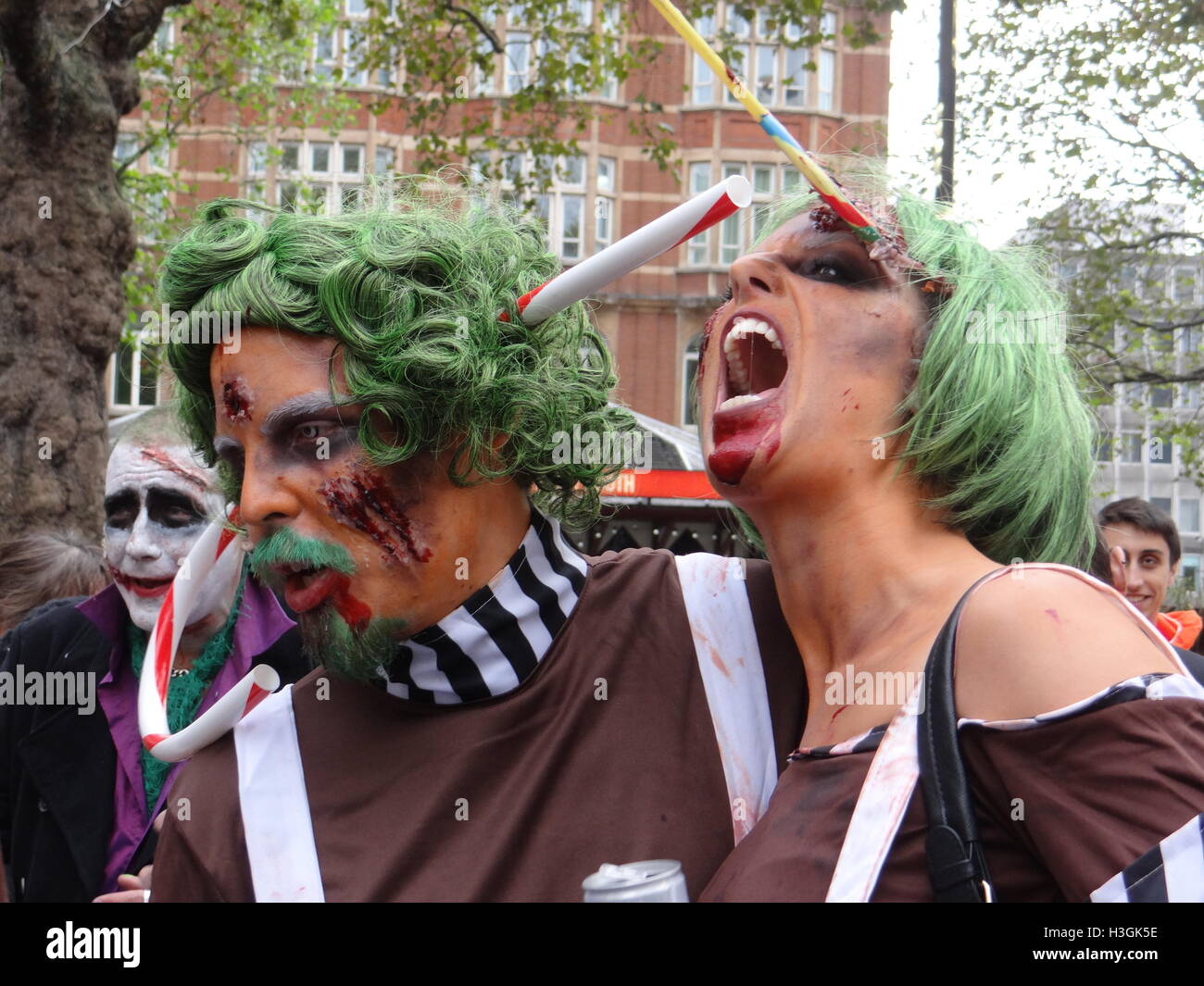 Londra, Regno Unito. 8 Ottobre, 2016. Mondo Zombie Day 2016, Londra, UK Credit: Nastia M/Alamy Live News Foto Stock