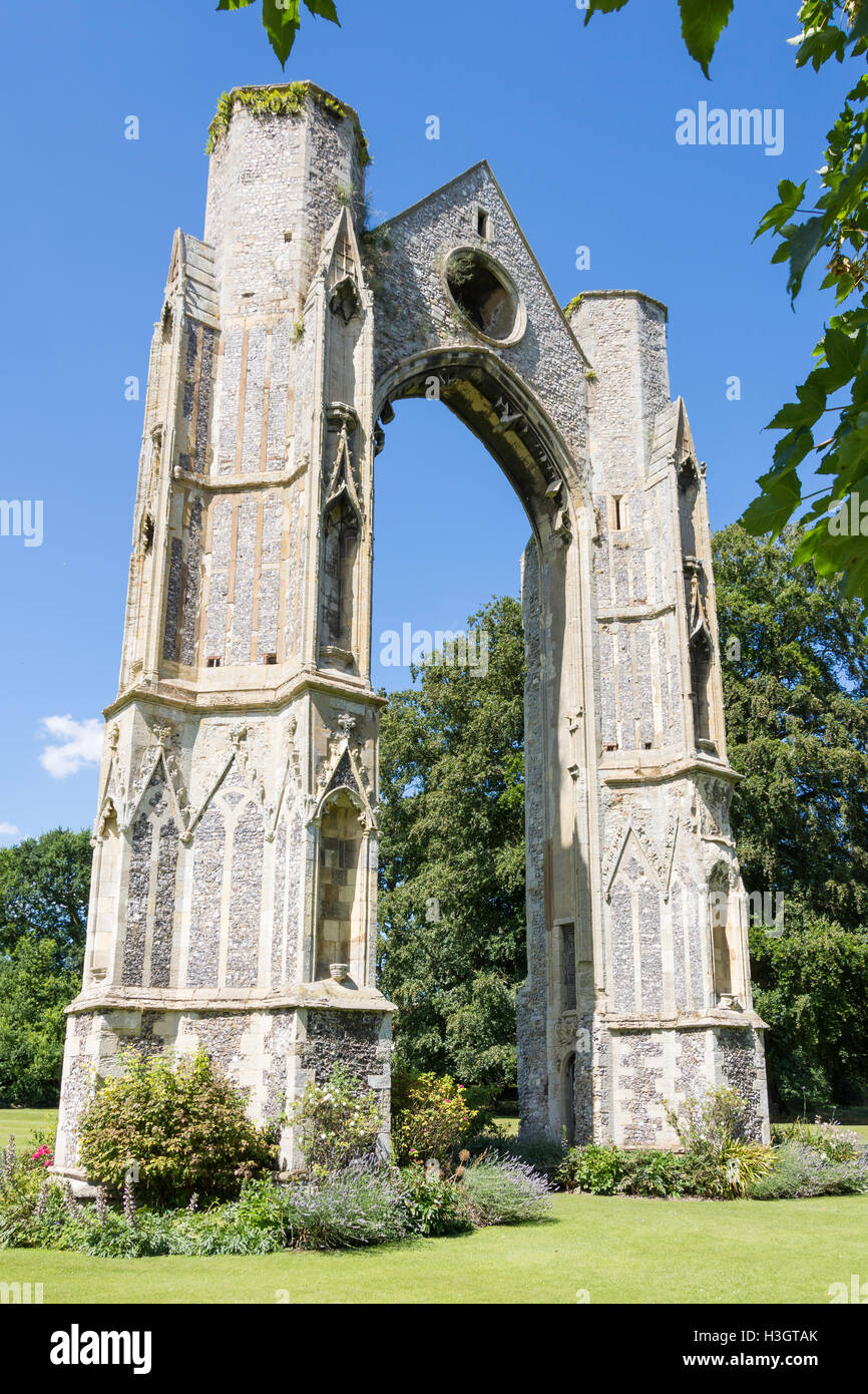 La rovina del cavaliere del gate, Walsingham Abbey, Little Walsingham, Norfolk, Inghilterra, Regno Unito Foto Stock