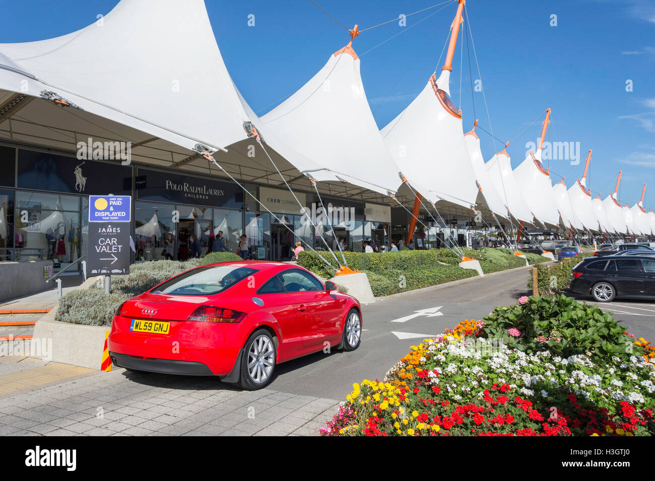 Ashford Designer Outlet, modo di Kimberley, Ashford, Kent, England, Regno Unito Foto Stock