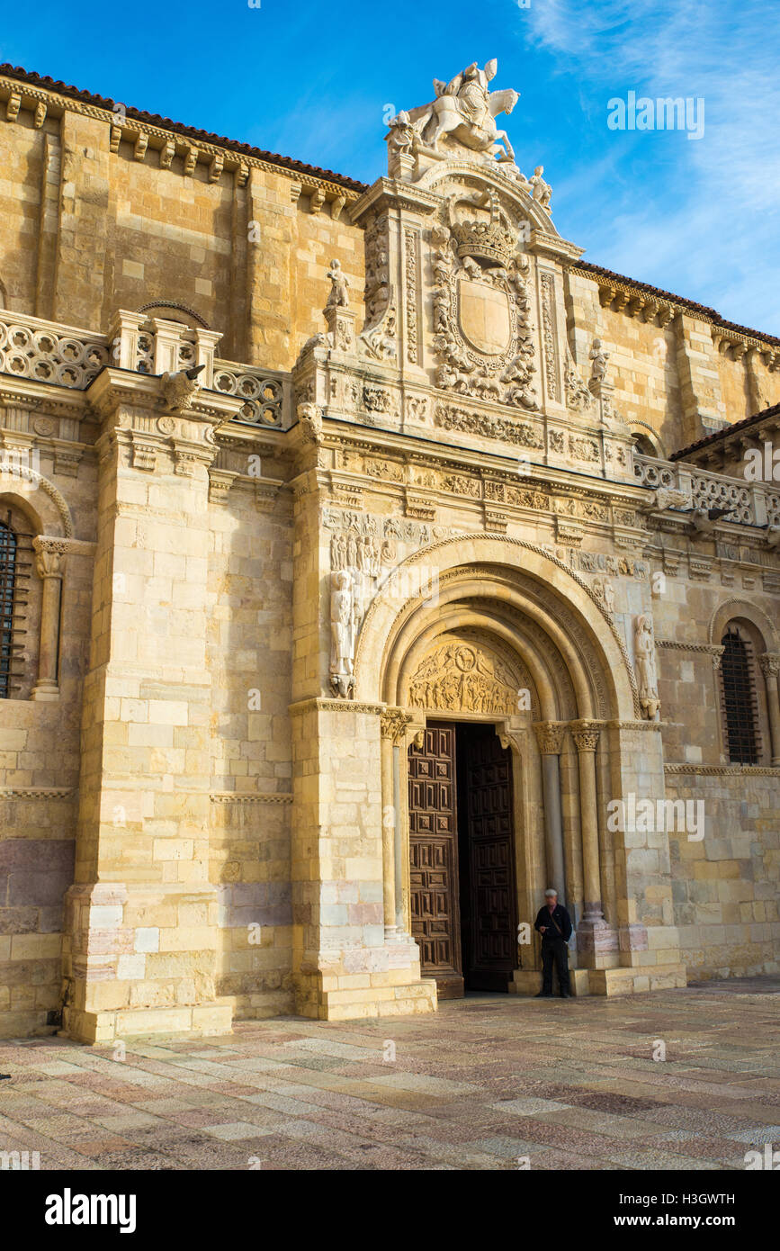 Basilica di San Isidoro a Leon - Spagna Foto Stock