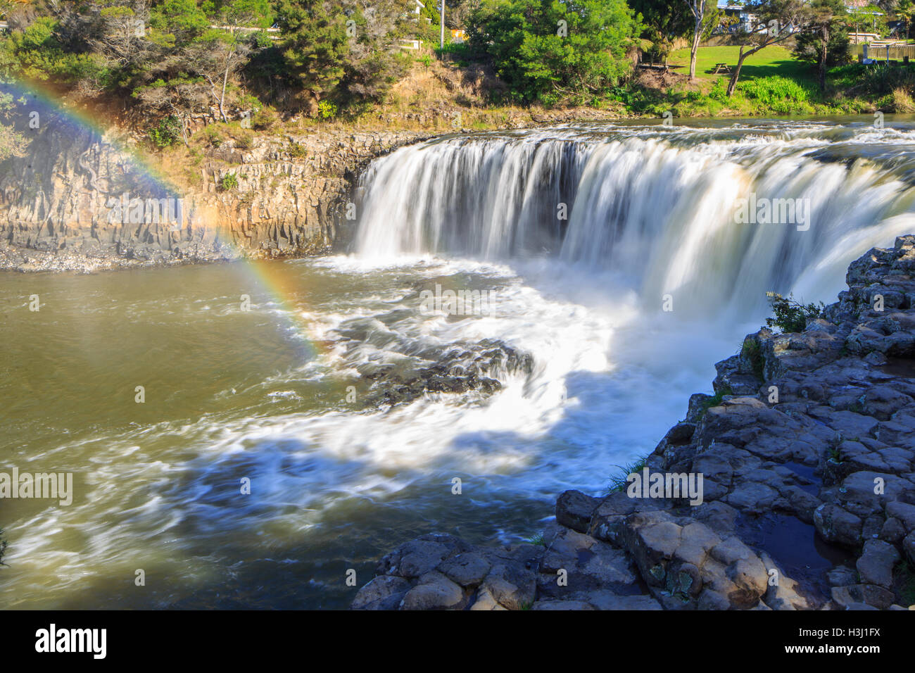 Haruru Falls vicino a Paihia nella baia delle isole, Nuova Zelanda Foto Stock