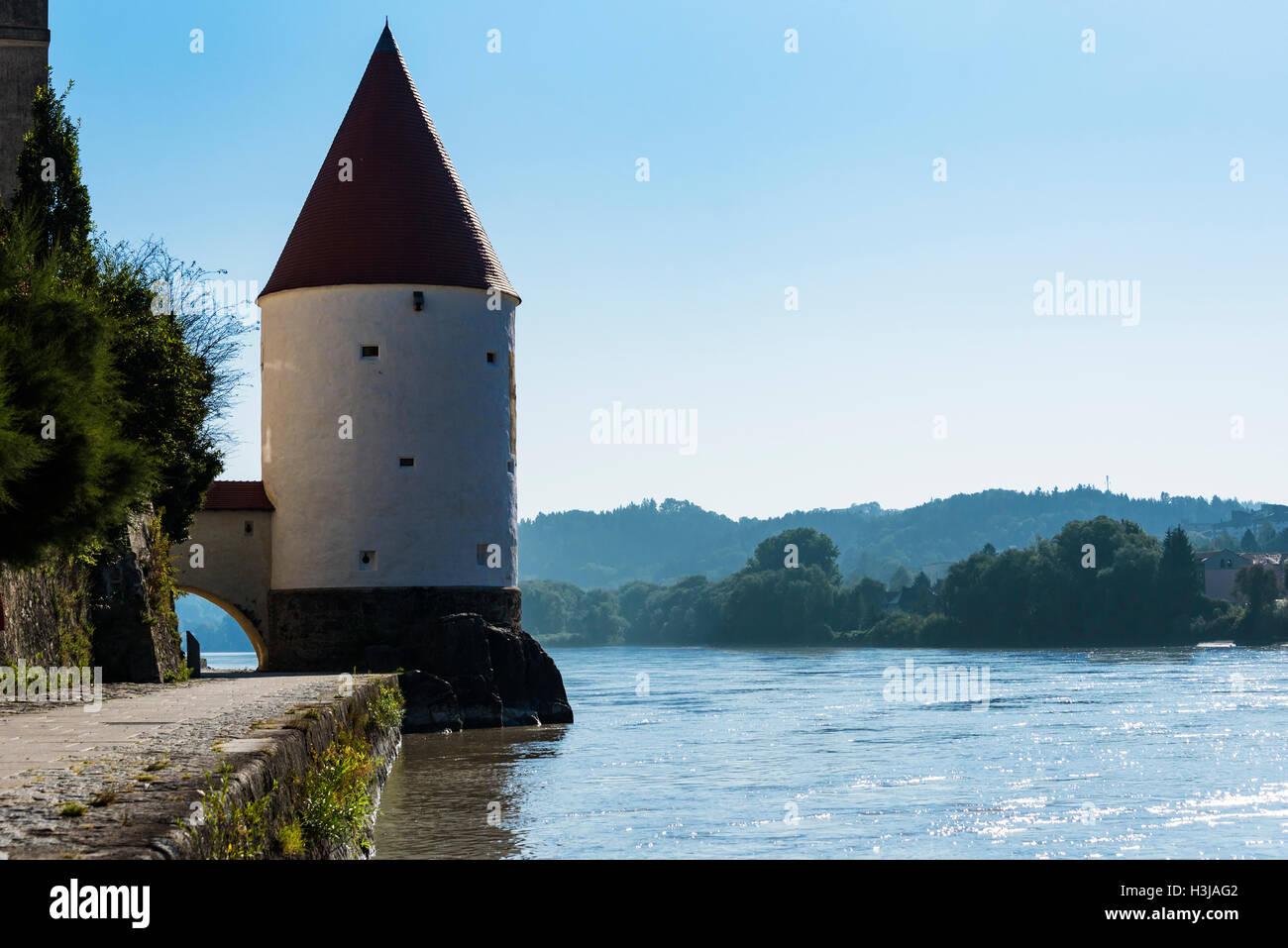 Schaibling Tower, situato sulle rive del fiume Inn in Passau. Foto Stock