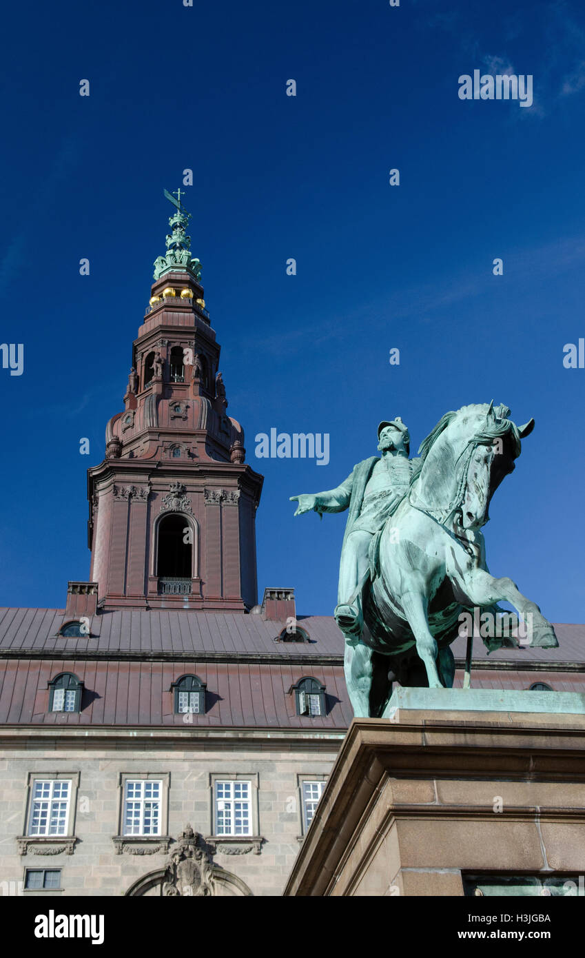 Frederik VII,christiansborg,piazza palace Foto Stock