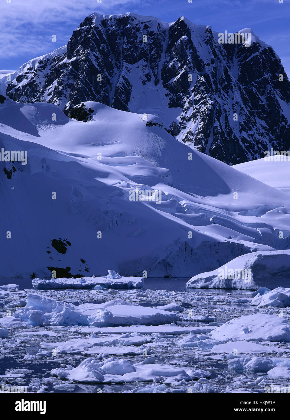 Isola di Booth, all'estremità sud del canale di Lemaire. Penisola antartica, Antartide Foto Stock