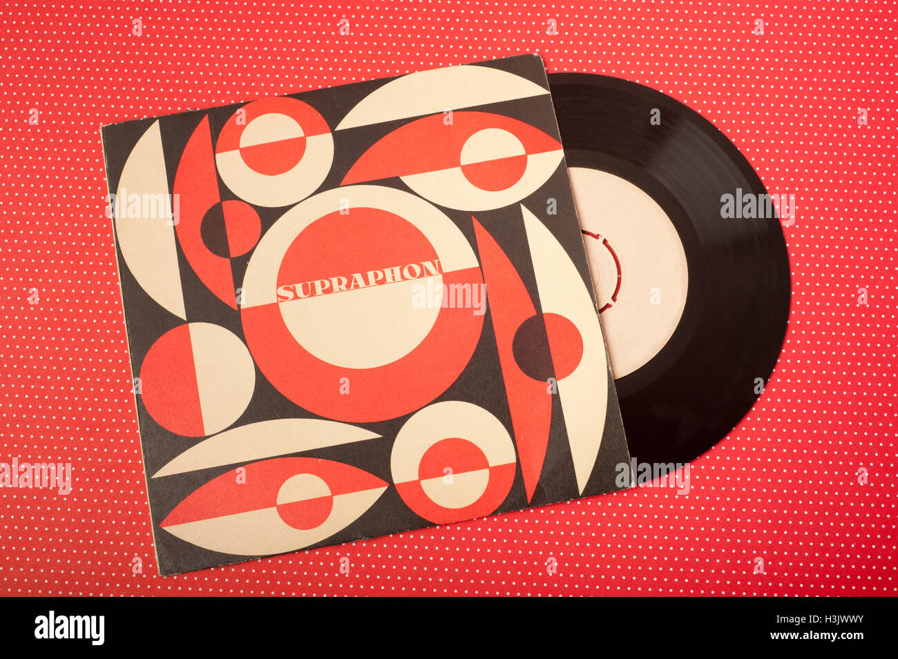 Disco in vinile Supraphon con copertina in stile retrò Foto Stock