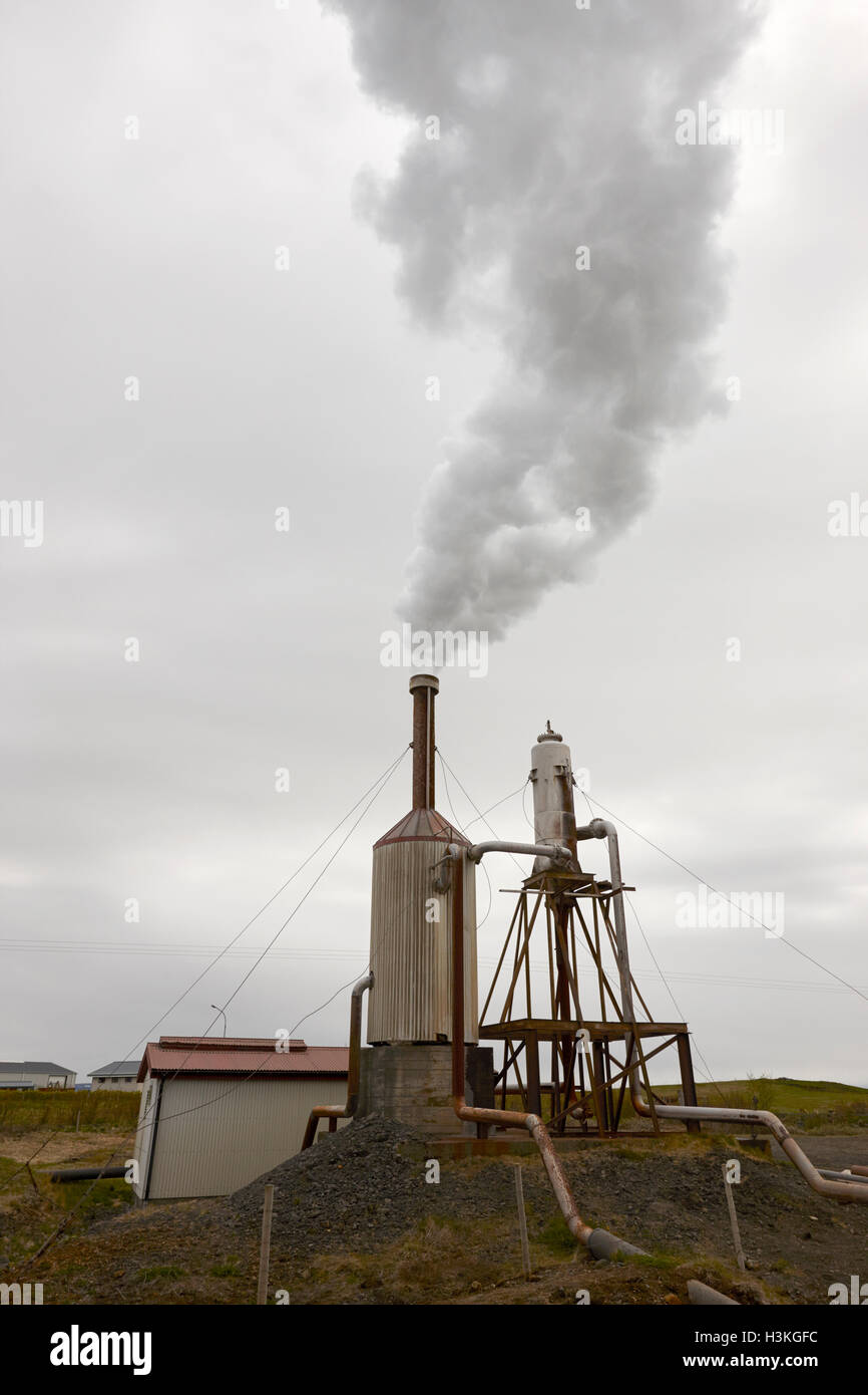 Piccola comunità rurale energia geotermica impianto sud rurale Islanda Foto Stock