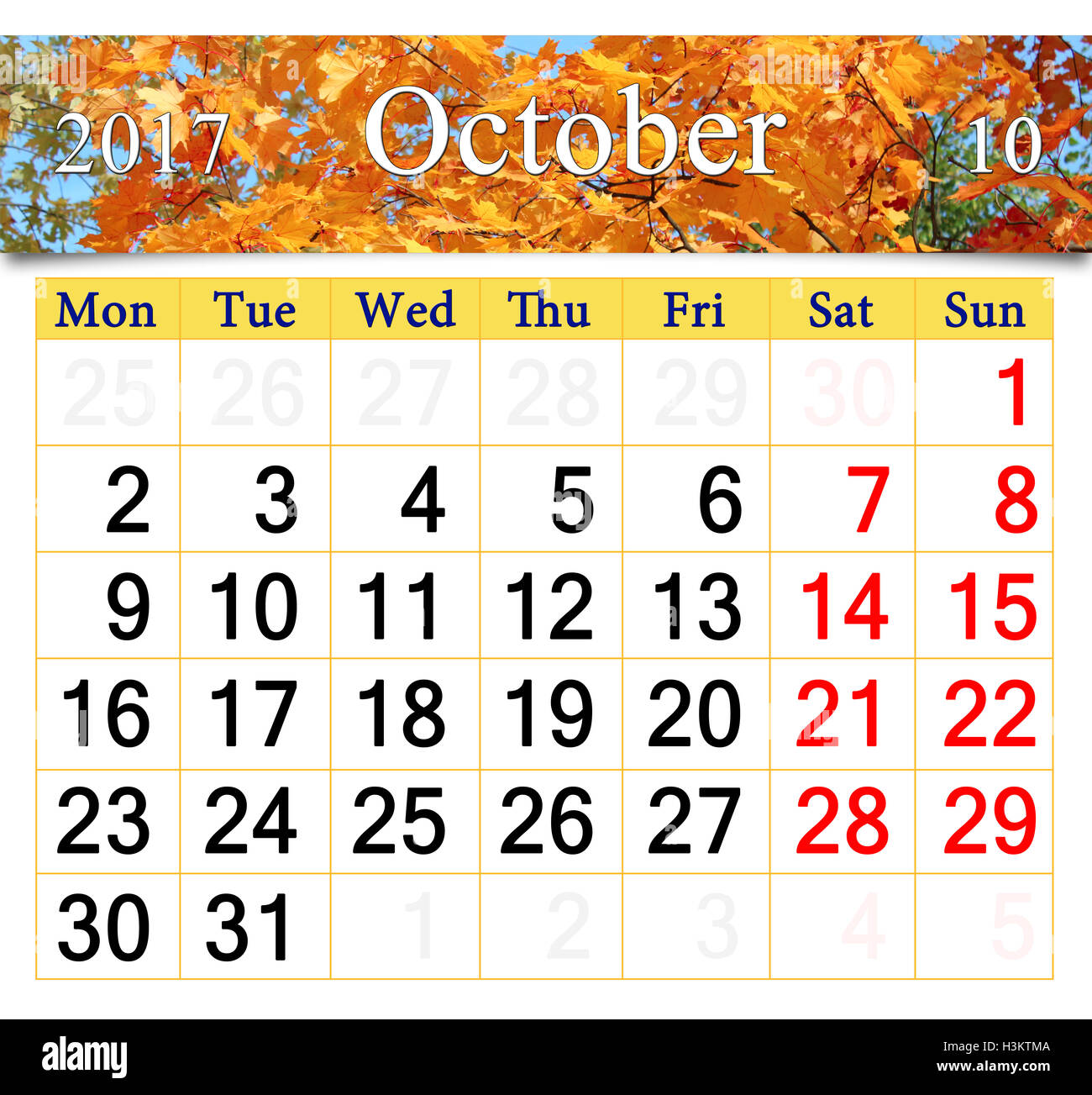 Calendario per il mese di ottobre 2017 con il nastro giallo di foglie di acero Foto Stock