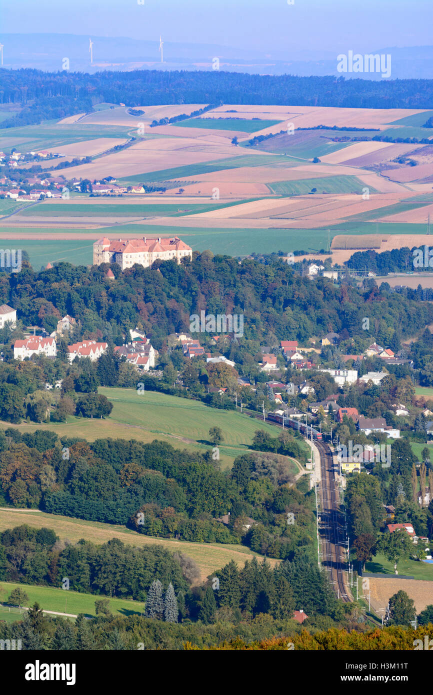 Neulengbach: castello Neulengbach, linea ferroviaria Westbahn, Wienerwald, Vienna Woods, Niederösterreich, Austria Inferiore, Austria Foto Stock