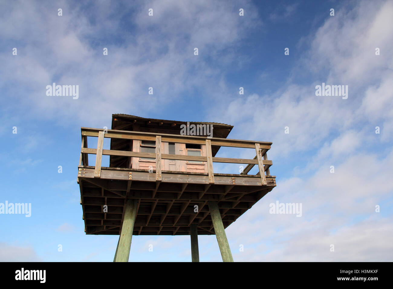 Storica la II Guerra Mondiale sommergibile torre di avvistamento in Ormond Beach, Florida Foto Stock