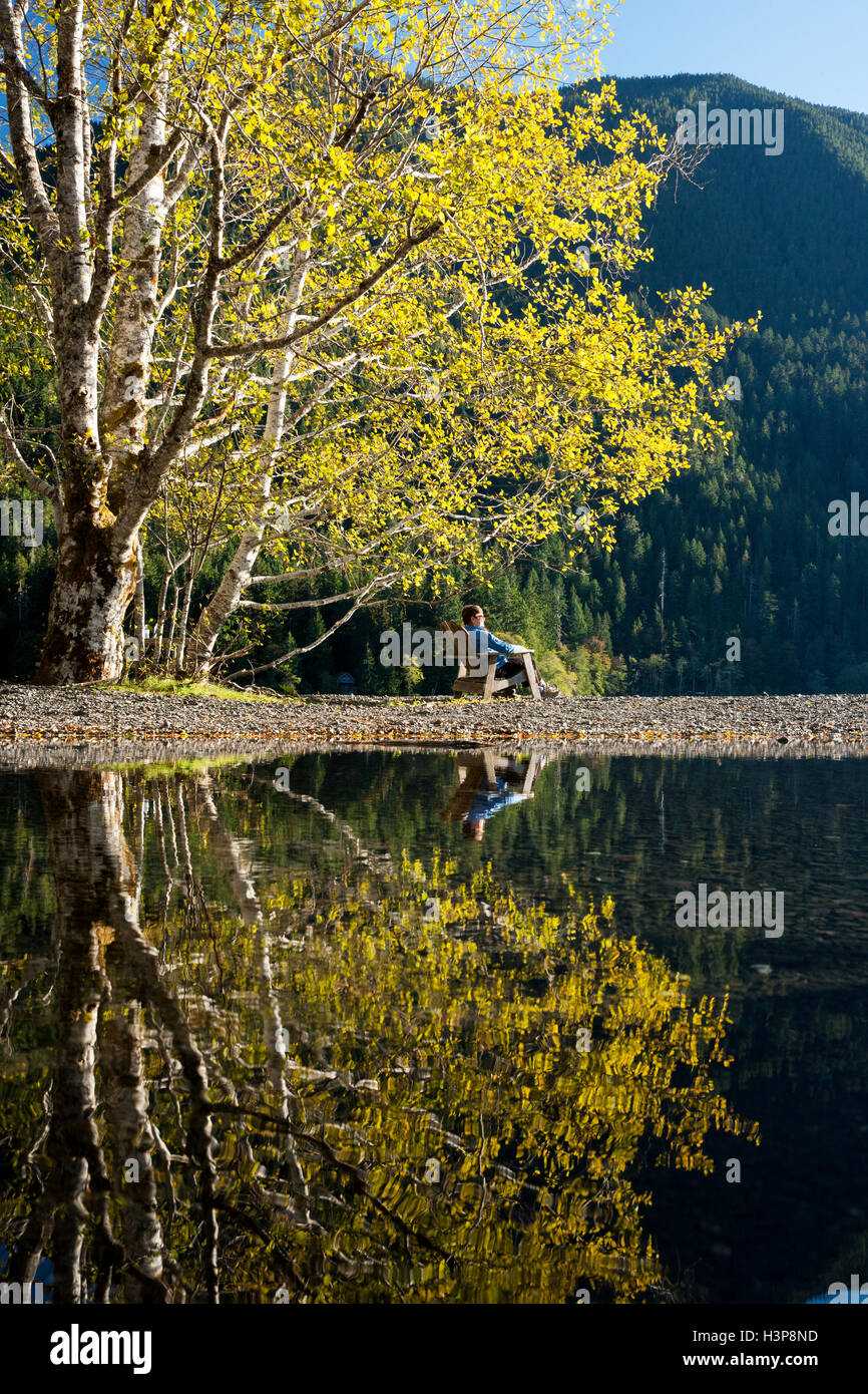 Il lago di Crescent - Parco nazionale di Olympic - vicino a Port Angeles, Stati Uniti di Washington Foto Stock