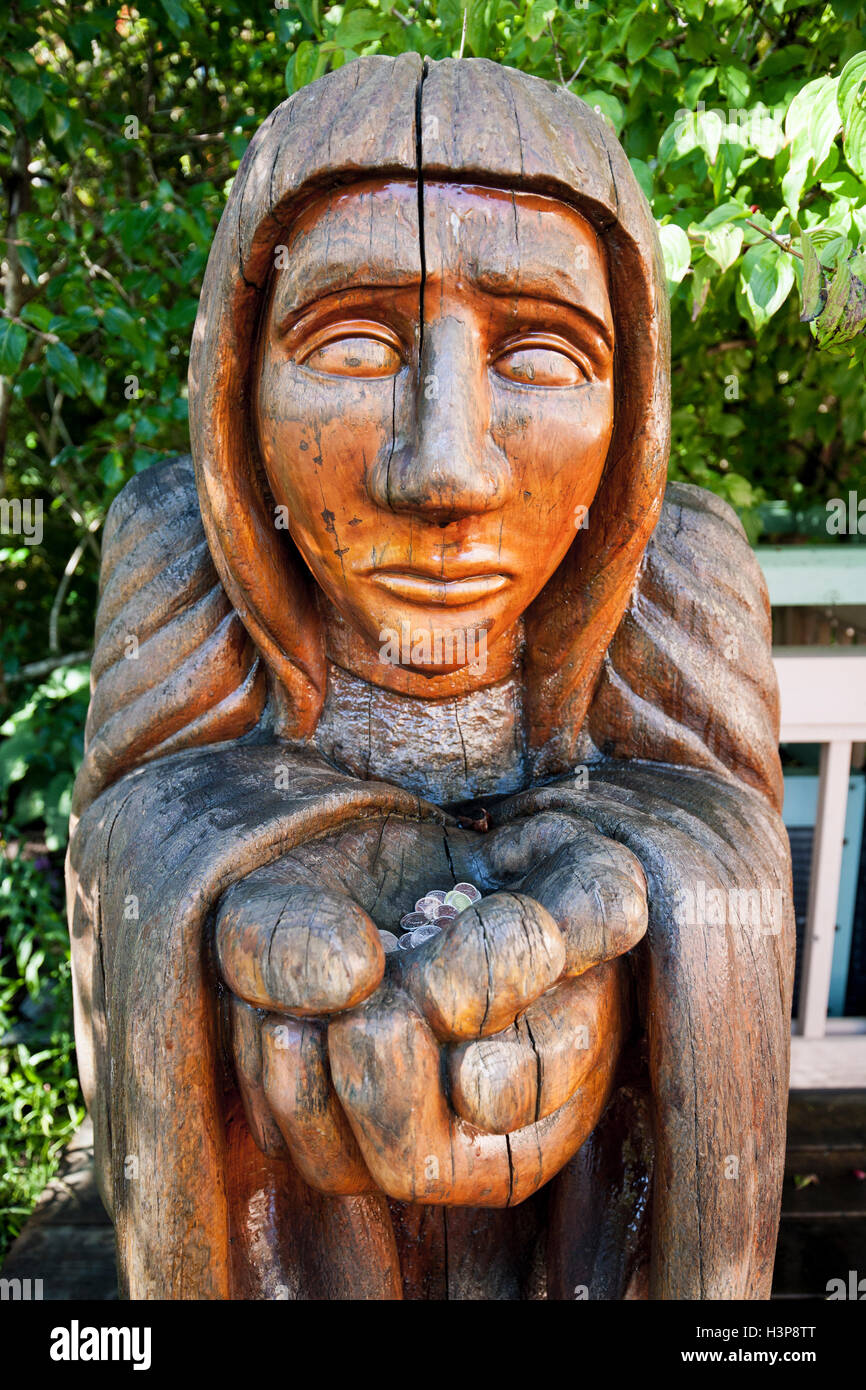 Legno scolpito arte scultura presso il pittore della Lodge, Campbell River, Isola di Vancouver, British Columbia, Canada Foto Stock