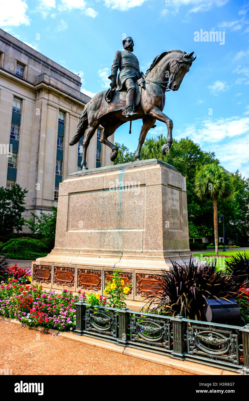 Statuto dedicata a Wade Hampton al di fuori dello Stato Capitol Building a Columbia nella Carolina del Sud. Foto Stock