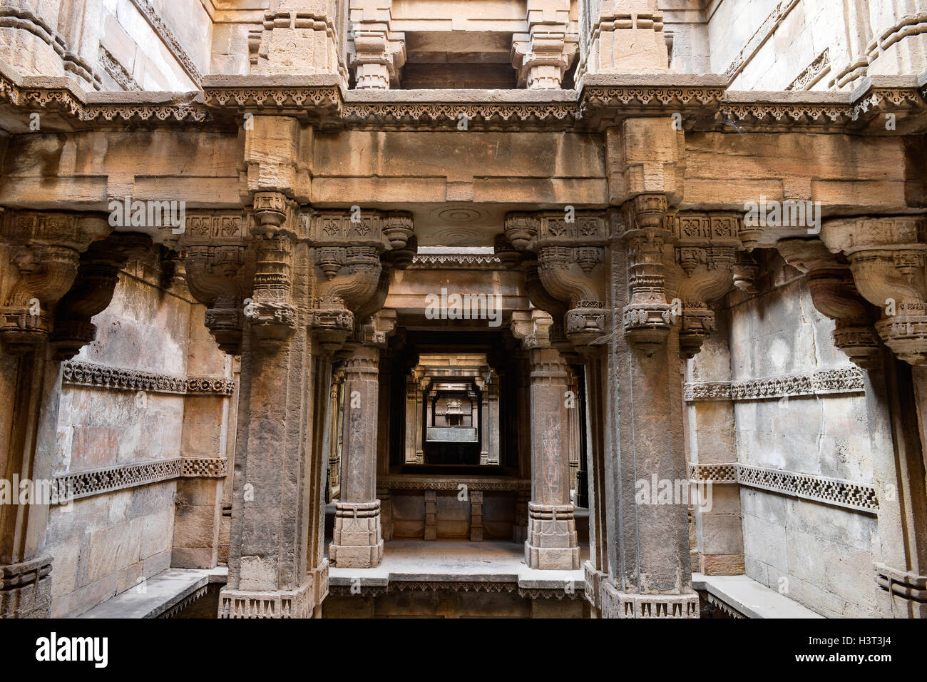 Dada Hari ni Vav stepwell è un Indù acqua edificio nel villaggio di Adalaj, vicino alla città di Ahmedabad instate del Gujarat Foto Stock