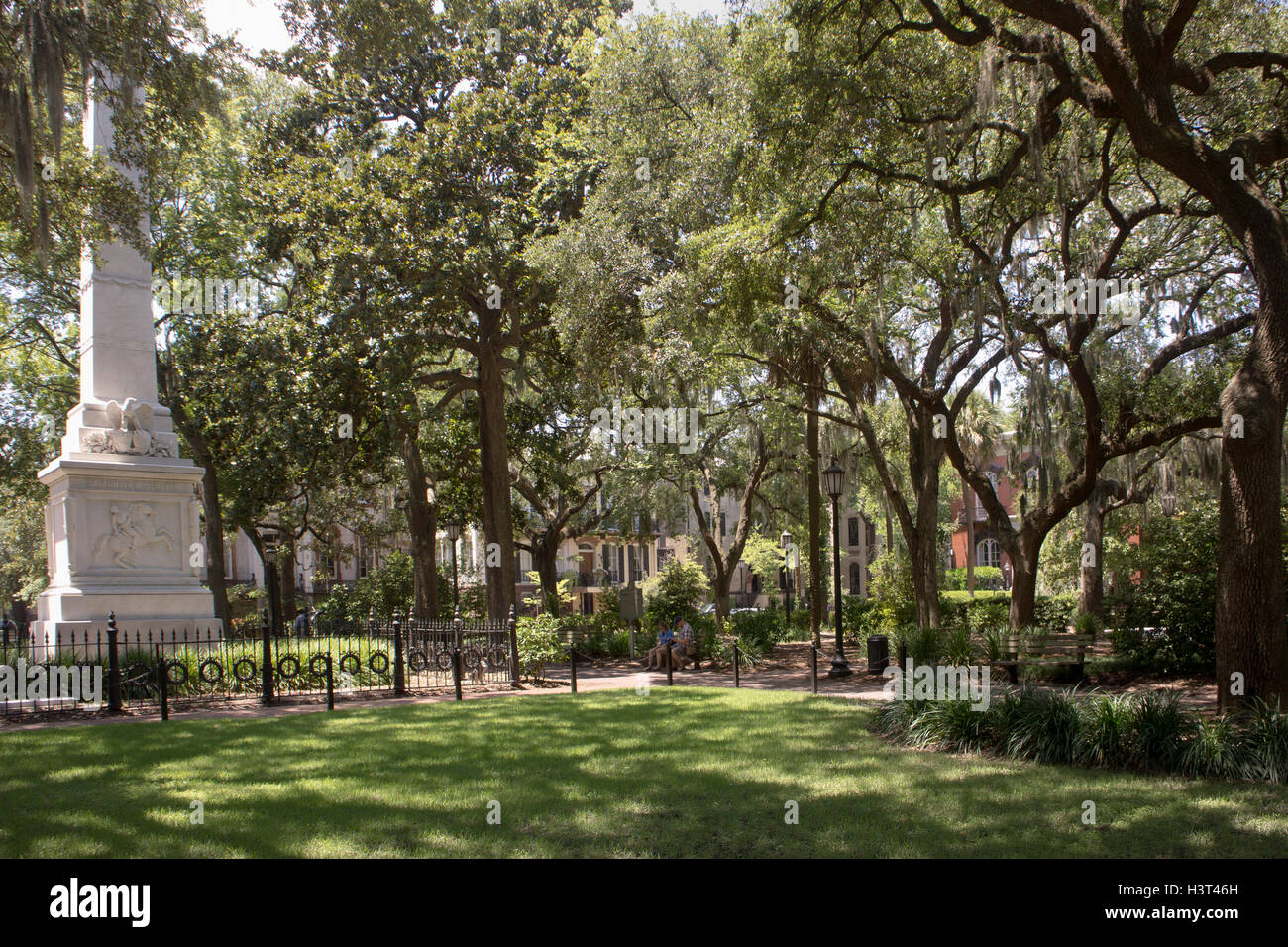 Pulaski parco progettato nel 1837, nominato dopo il generale polacco Casimir Pulaski, un edificio del XVIII secolo, combattente per la libertà. Savannah, Georgia. Foto Stock