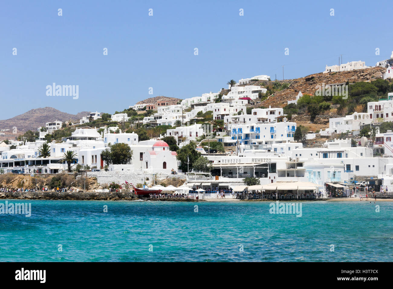 Vista sul porto di Chora, a Mykonos, Grecia Foto Stock