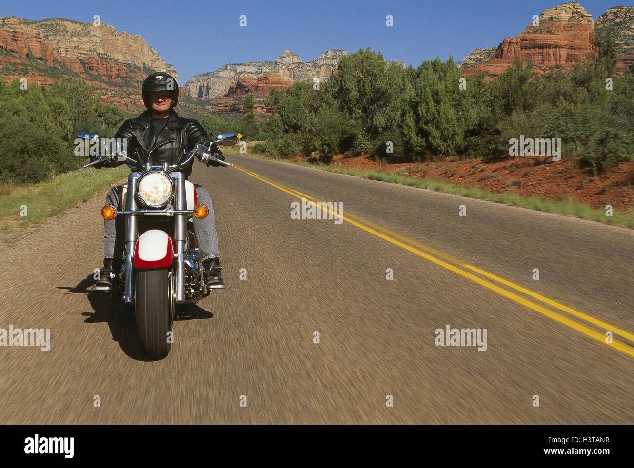 Stati Uniti d'America " Arizona, motociclista (Yamaha royal glaucoma Supercruiser) Foto Stock