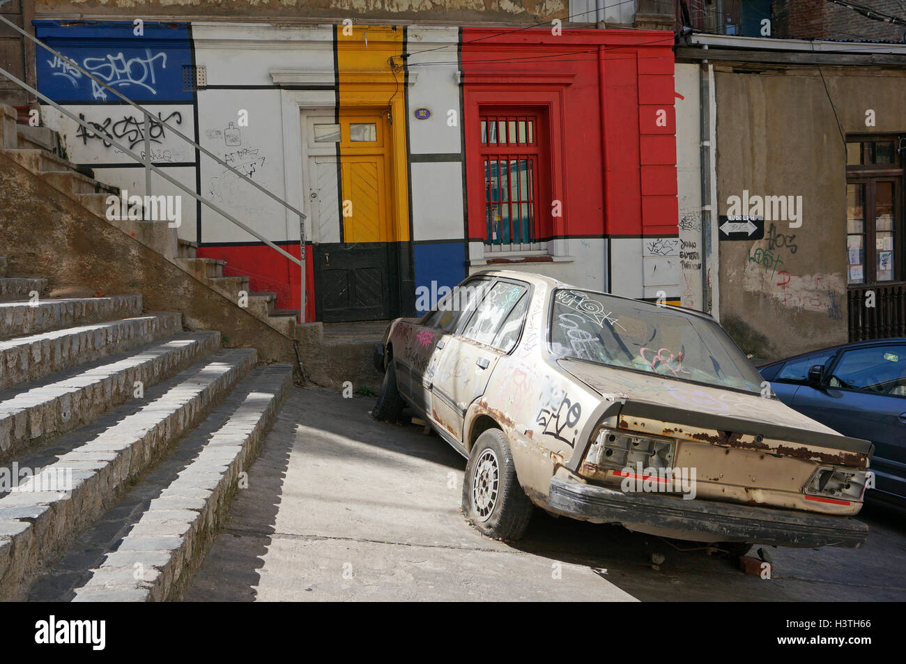 Coloratissima street, Valparaiso, Cile Foto Stock