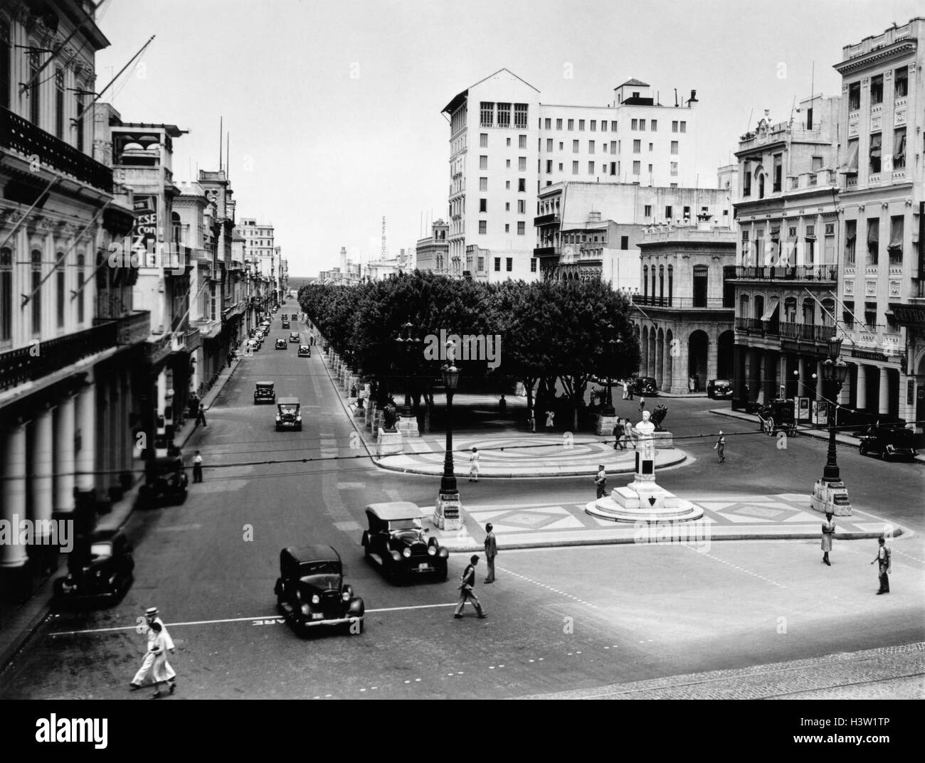 1930s 1940s STREET SCENE DEL PRADO HAVANA CUBA Foto Stock