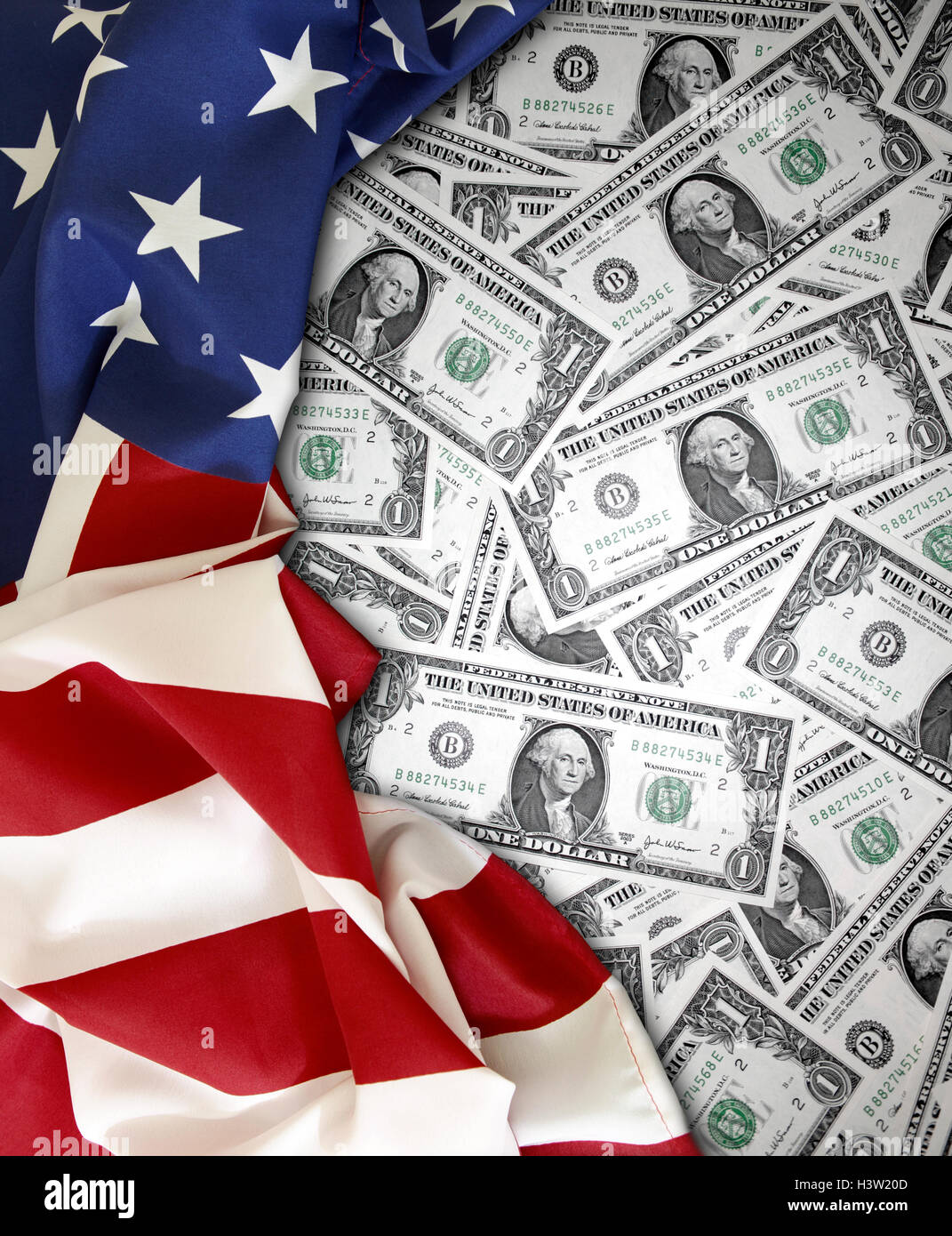 Bandiera americana sulle banconote assortiti Foto Stock