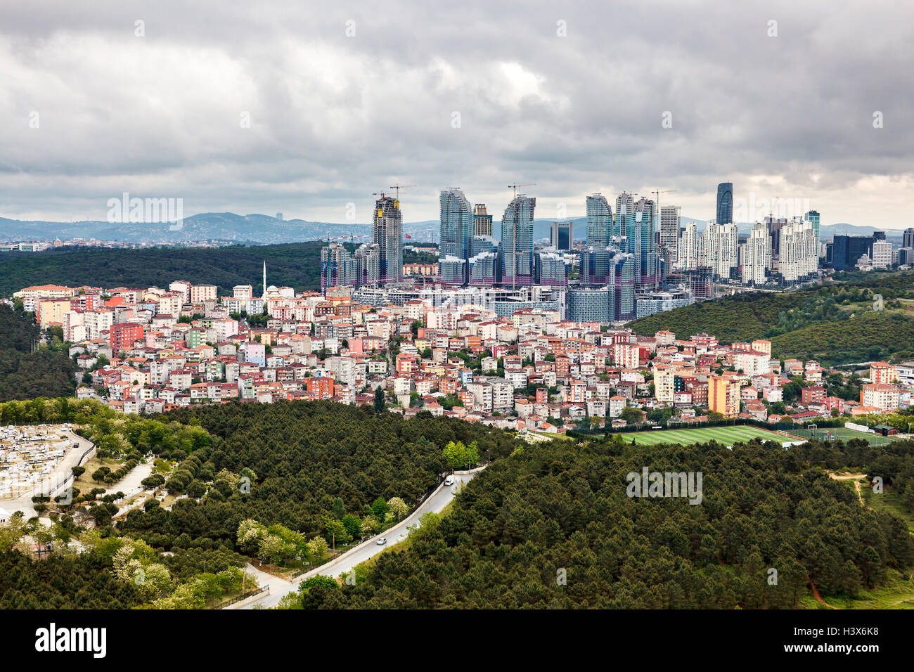 Istanbul, Turchia - 1 Maggio 2016 : Maslak Ayazaga, Istanbul dall'aria Foto Stock