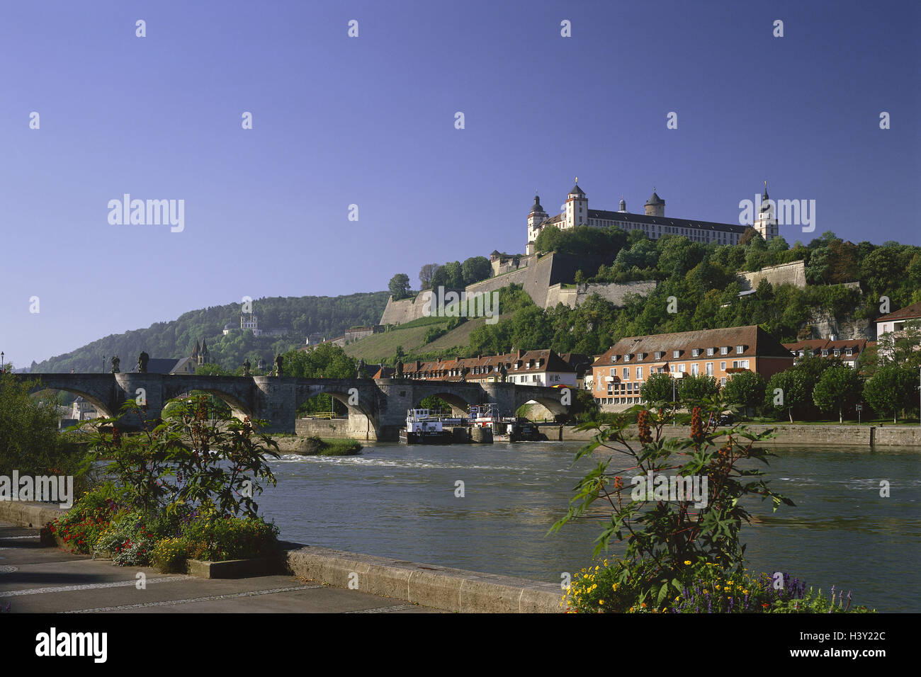 Germania, romantico street, Wurzburg, vista città, Marien di montagna, ponte principale, Europa, Baviera, Bassa Franconia, città, visualizzare, il castello di modo, struttura, fortezza, castello, serratura, luogo di interesse, fiume, il principale, il ponte, ponte principale, sculture, esterno Foto Stock