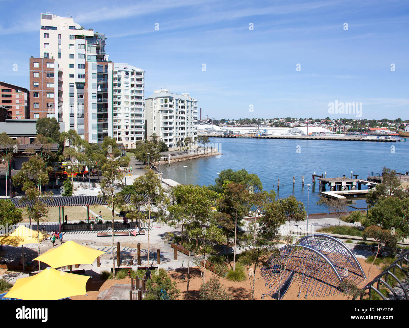 La vista di Sydney tranquillo quartiere cittadino in una giornata di sole (Nuovo Galles del Sud). Foto Stock