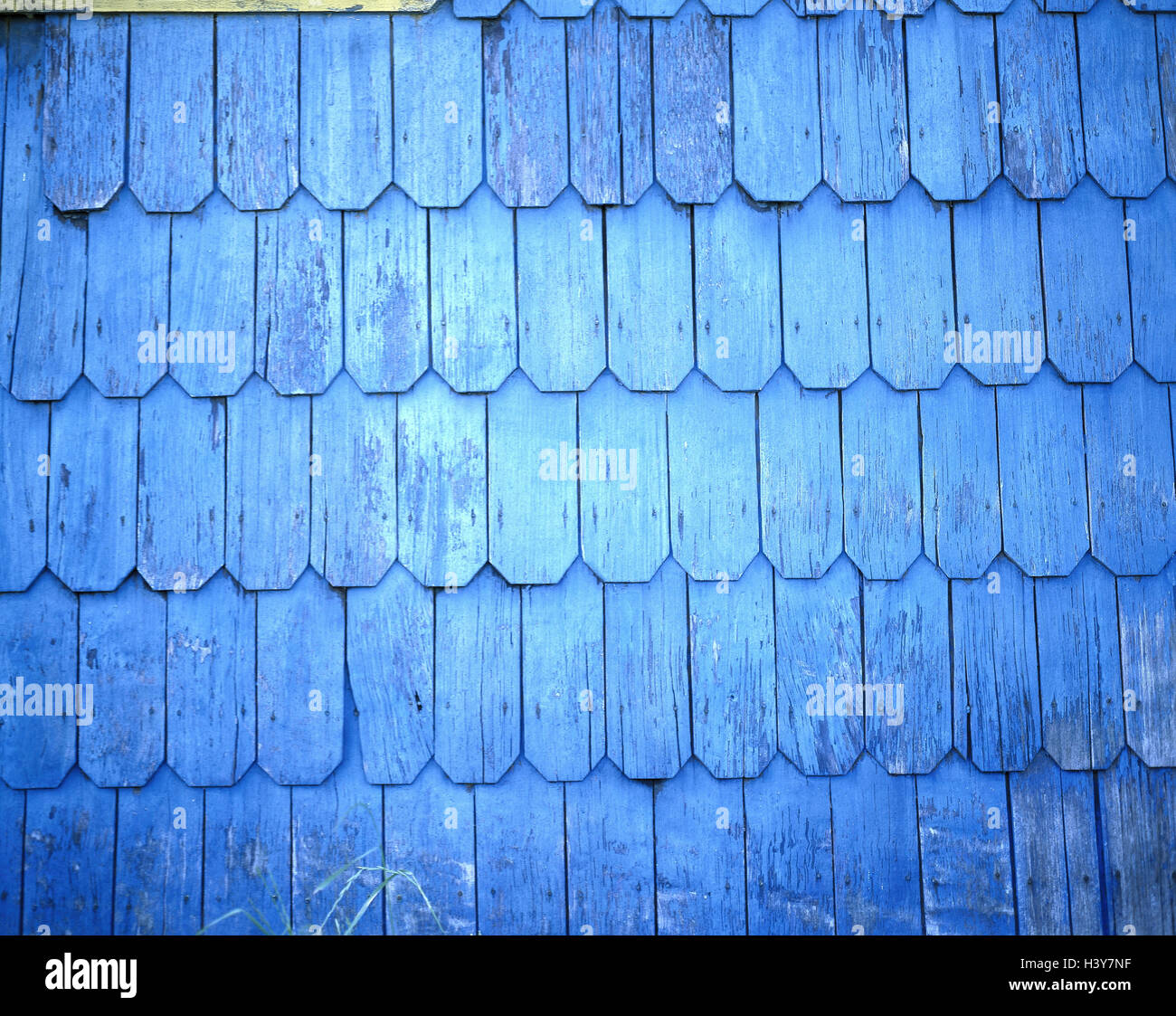 Argentina, Patagonia, Puerto Varas, edificio, pareti in legno, herpes zoster, blu, Sud America, house, casa residenziale, casa in legno, legno Scandole, vernici, dipinto, la fotografia del prodotto, still life Foto Stock