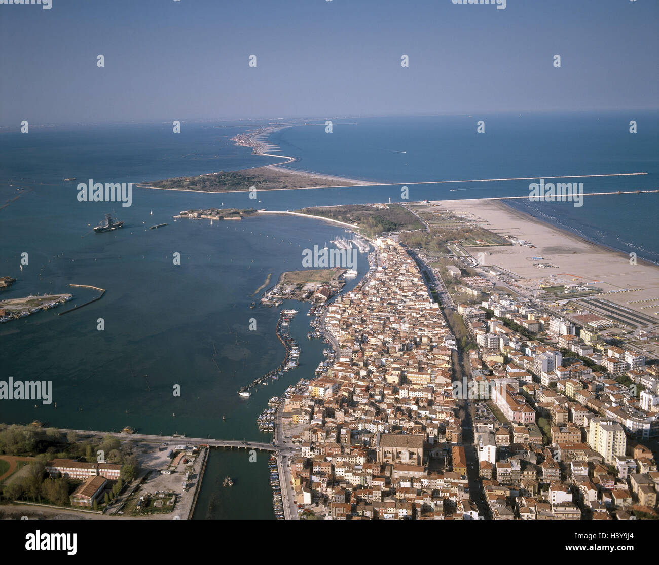 L'Italia, Veneto, isola sottomarina, laguna, riprese aeree, l'Europa, il  Mar Mediterraneo, Adriatico, mare, città panoramica, l'occidente, paesaggi  costieri, Regione di vacanza, storico, spiaggia Foto stock - Alamy