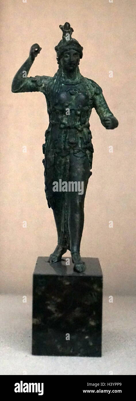 Statuetta in bronzo della dea Atena. Roman, fine del I secolo D.C. ha detto di essere da Atene, Grecia. Athena era figlia di Zeus e il mortale Metis Foto Stock