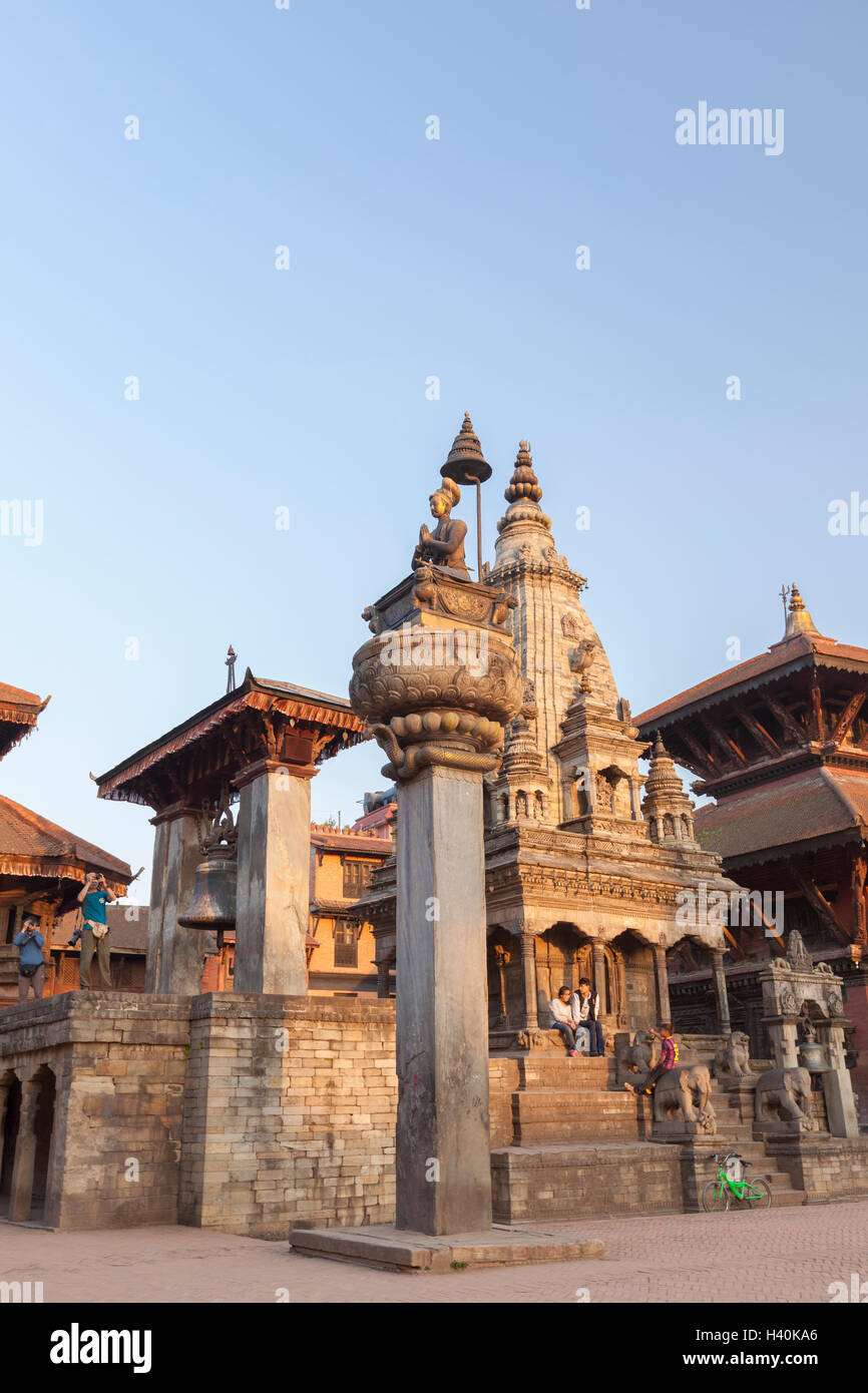 Durbar Square nella luce del tramonto, Bhaktapur, Nepal Foto Stock