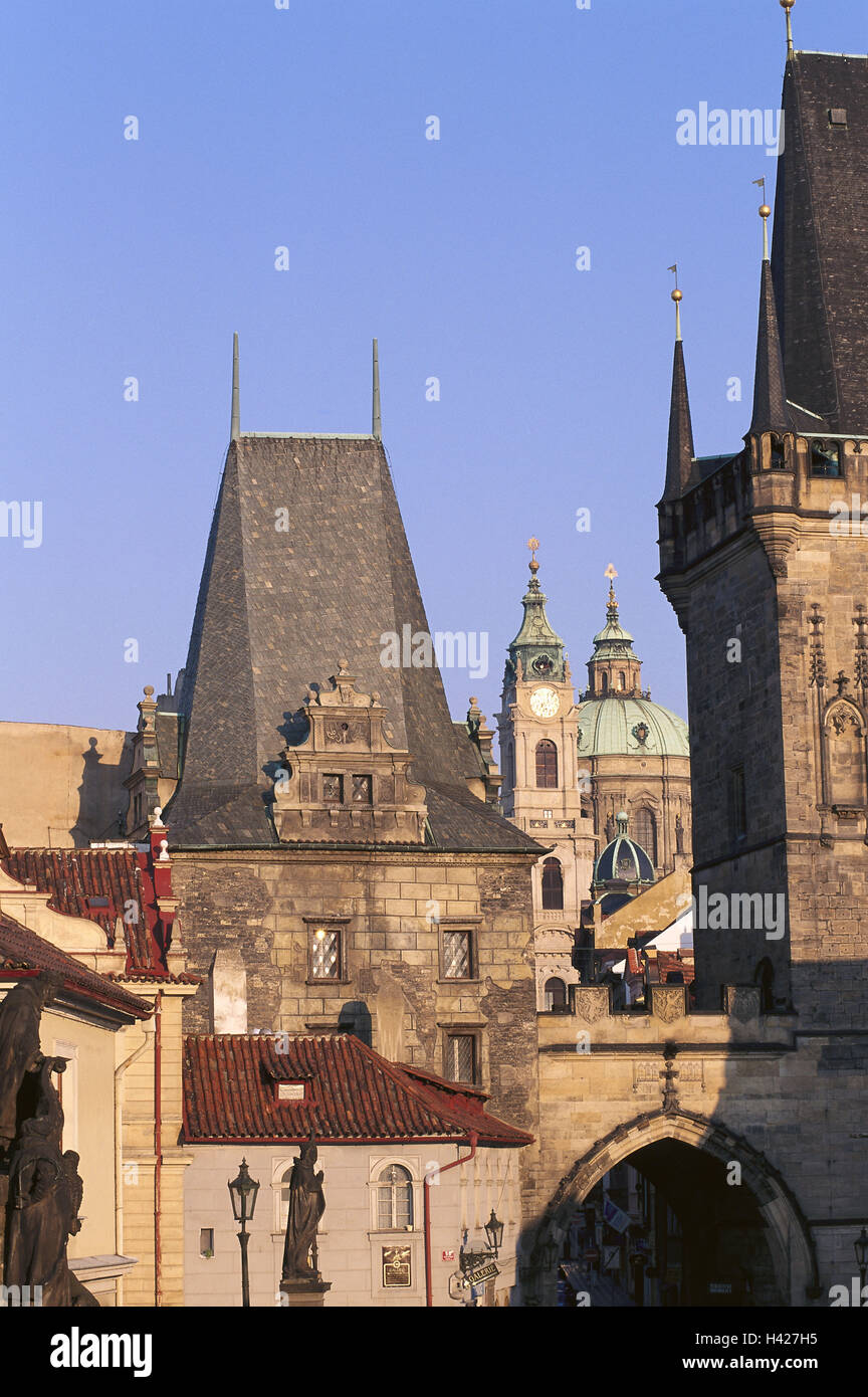 Repubblica Ceca, Praga, piccola pagina, chiesa Niklas, torre del ponte, dettaglio, Est Europa, Cechia, Boemia, città capitale, Praha, parte comune, Mala Strana, Kleinseitner anello, edificio, strutture, chiese, campanili, luogo di interesse Foto Stock