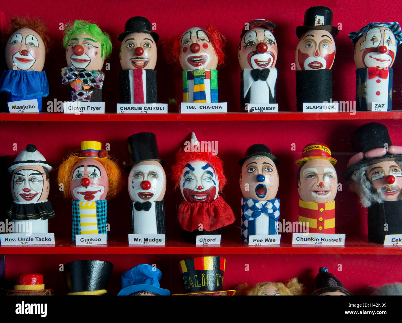 L'Uovo di registrarsi presso il clown Museum di Wookey Hole,dove tutti i professionisti del clown hanno per registrare il loro trucco, capelli, costume.a Foto Stock