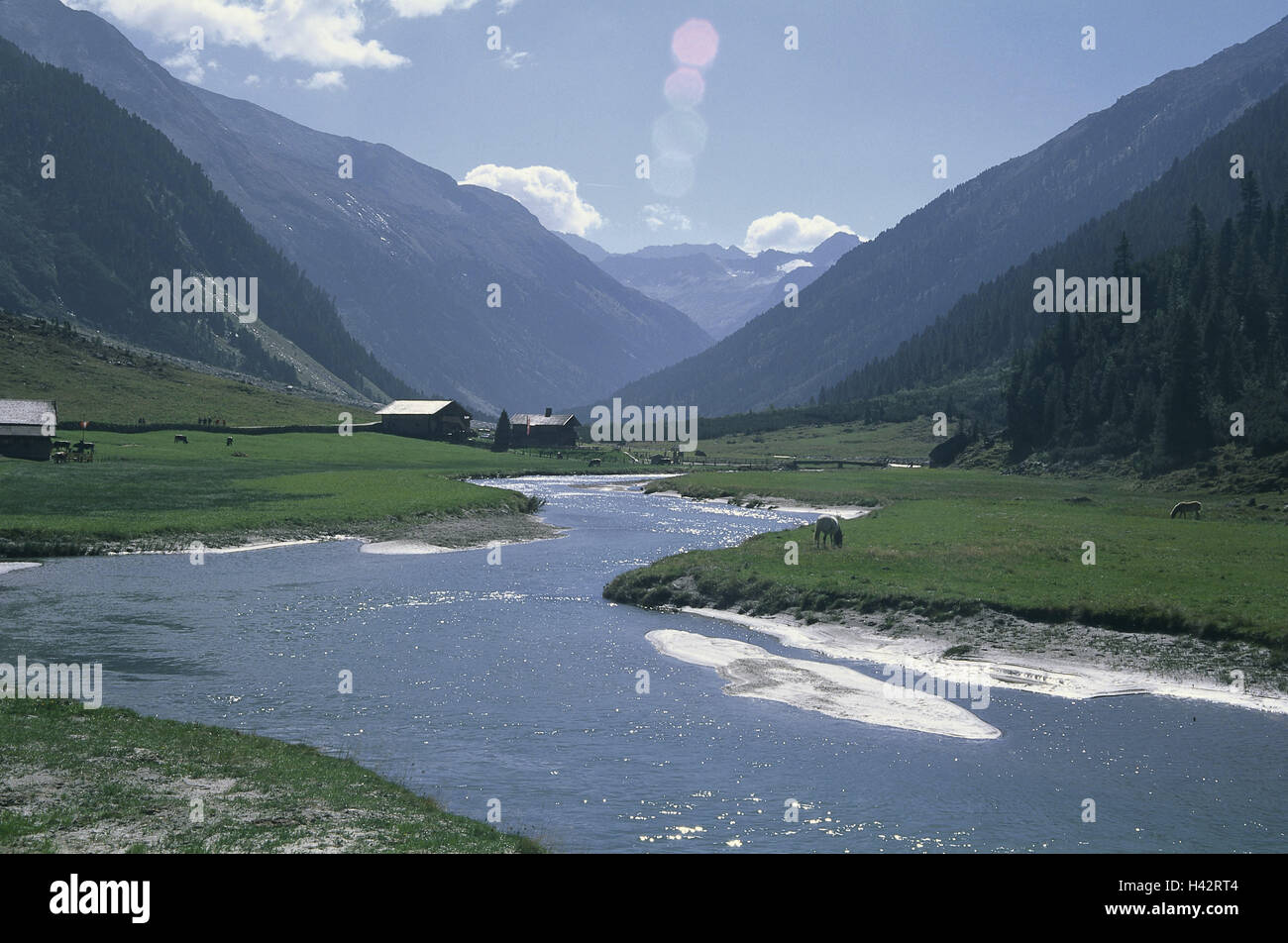 Austria, Salisburgo, parco nazionale alta, a conciatori, Krimmler Achental, Krimmler Ache, alp, paesaggio, paesaggio di montagna, montagne, montagne, fiumi, acqua, cielo, nuvole, sole, a visiera blotches, remoto deserte, Foto Stock