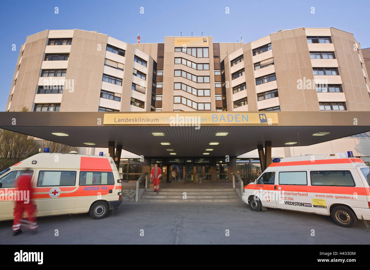 Austria, di Baden vicino a Vienna, Thermenregion, ospedale, ambulanza, Foto Stock