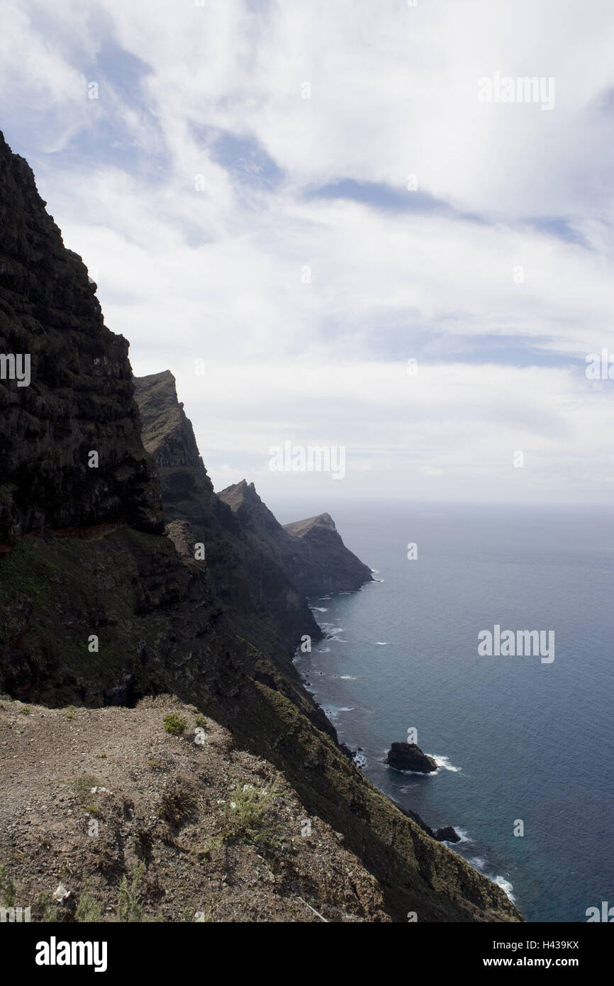 Spagna, grana Canaria, rocce, mare, le Canarie, isola, costa, costa scoscesa, scogliere, acque, cielo blu, nuvole, nessuno, Foto Stock