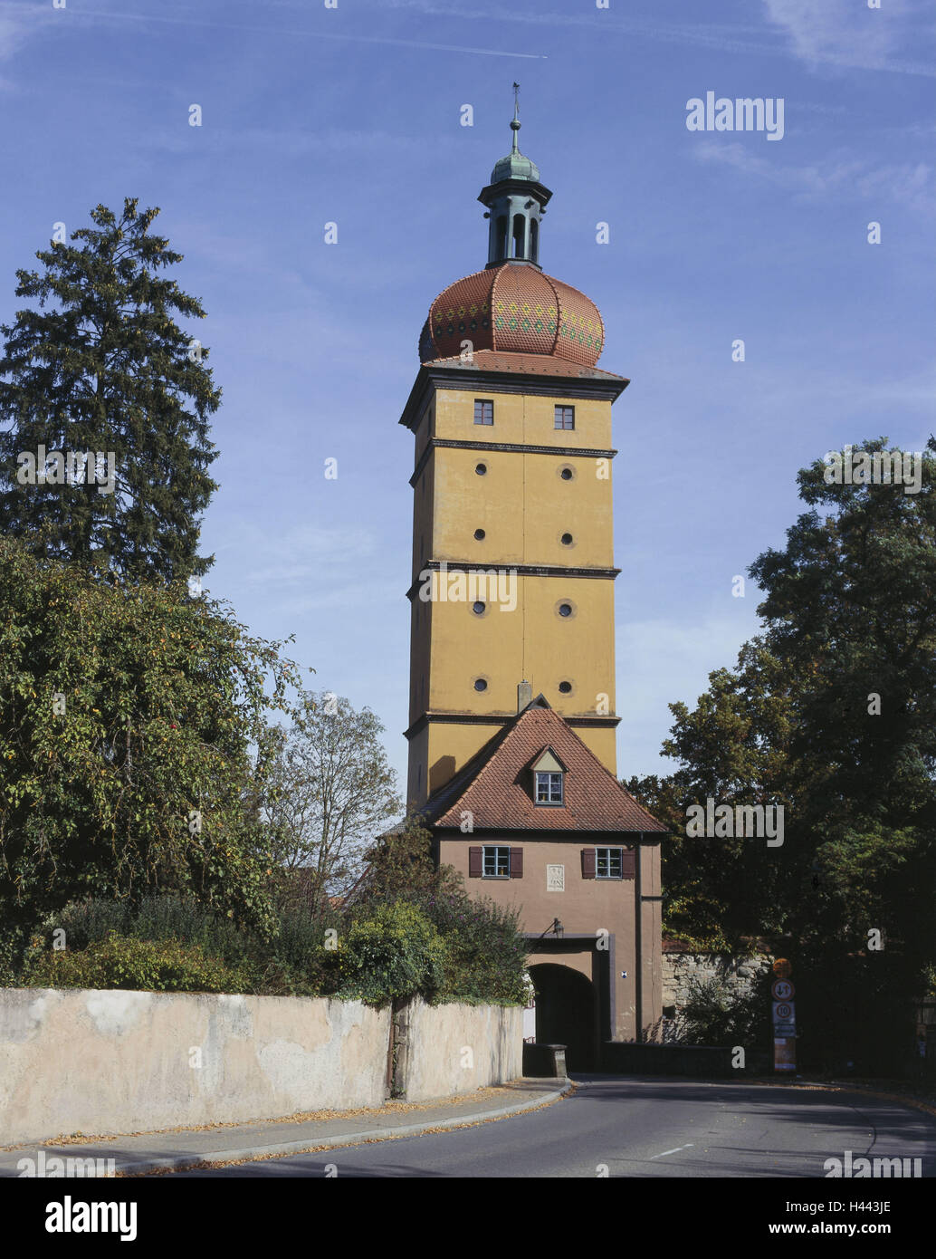 Germania, Franconia, Dinkelsbühl, Segringer obiettivo, bavaresi, Franconia centrale, architettura, luogo di interesse, destinazione, turismo, edilizia, struttura comune obiettivo, barocco, Città Vecchia, tower Foto Stock