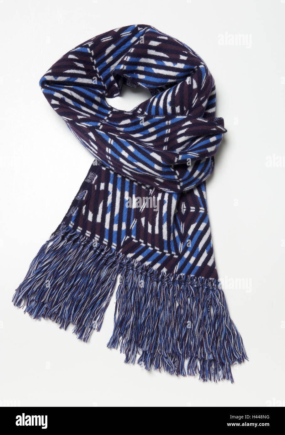 Chanel scarf immagini e fotografie stock ad alta risoluzione - Alamy