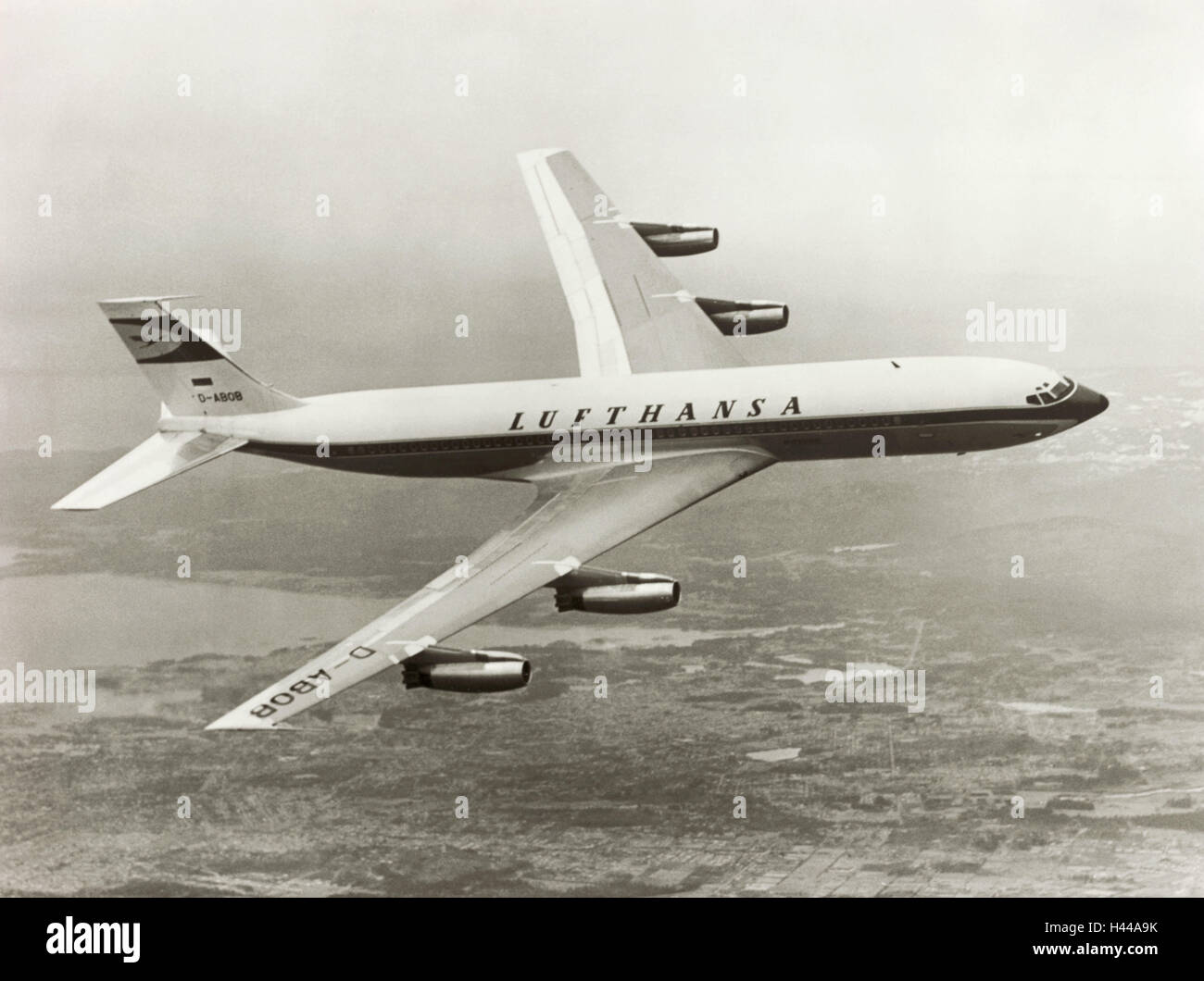 In aereo Boeing 707, Lufthansa, D-ABOB, volo, vista laterale, s/w, Foto Stock