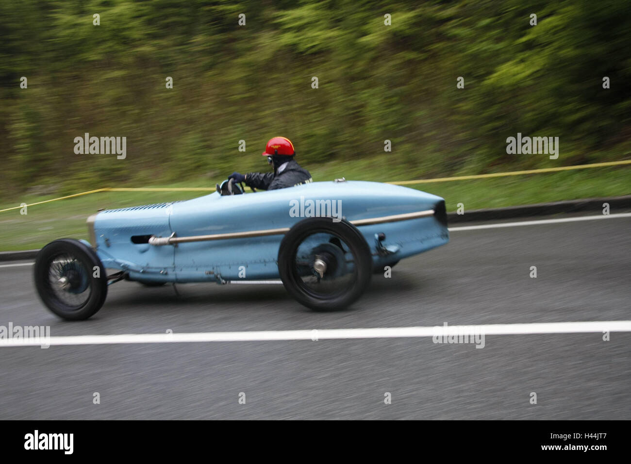 Caldaia di razze di montagna, old-timer auto, mountain passaggio, Germania, bavaresi, caldaia, montagna corsa in montagna, razza, partecipante, old-timer gara, storicamente, evento commemorativo, old-timer, veicolo, auto, blu, evento che ricorda il viaggio, driver driver, j Foto Stock