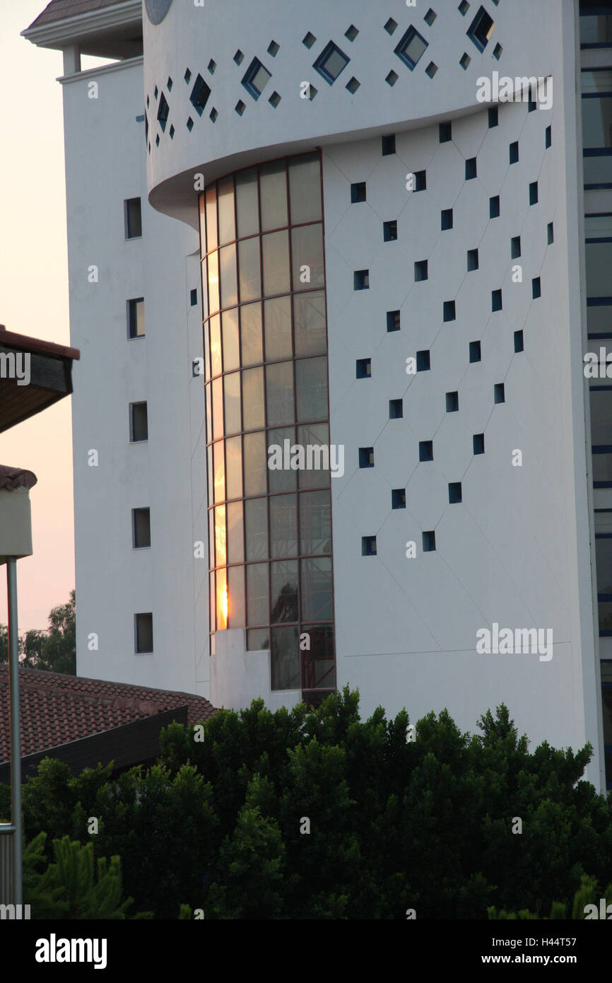 Turchia, Belek, hotel Magic Life, edificio principale, dettaglio, destinazione destinazione per vacanze, viaggi, vacanze e hotel, edificio hotel building, architettura, facciata, vetro, finestra, mirroring, luce della sera, Foto Stock