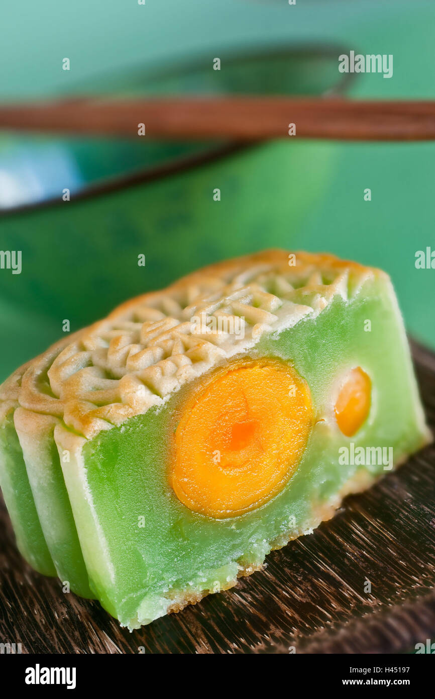 Lunar torte, torte, pezzo pezzo di torta, in cinese, torta, torta di piselli, specialità, viaggi peel, cibo, Foto Stock