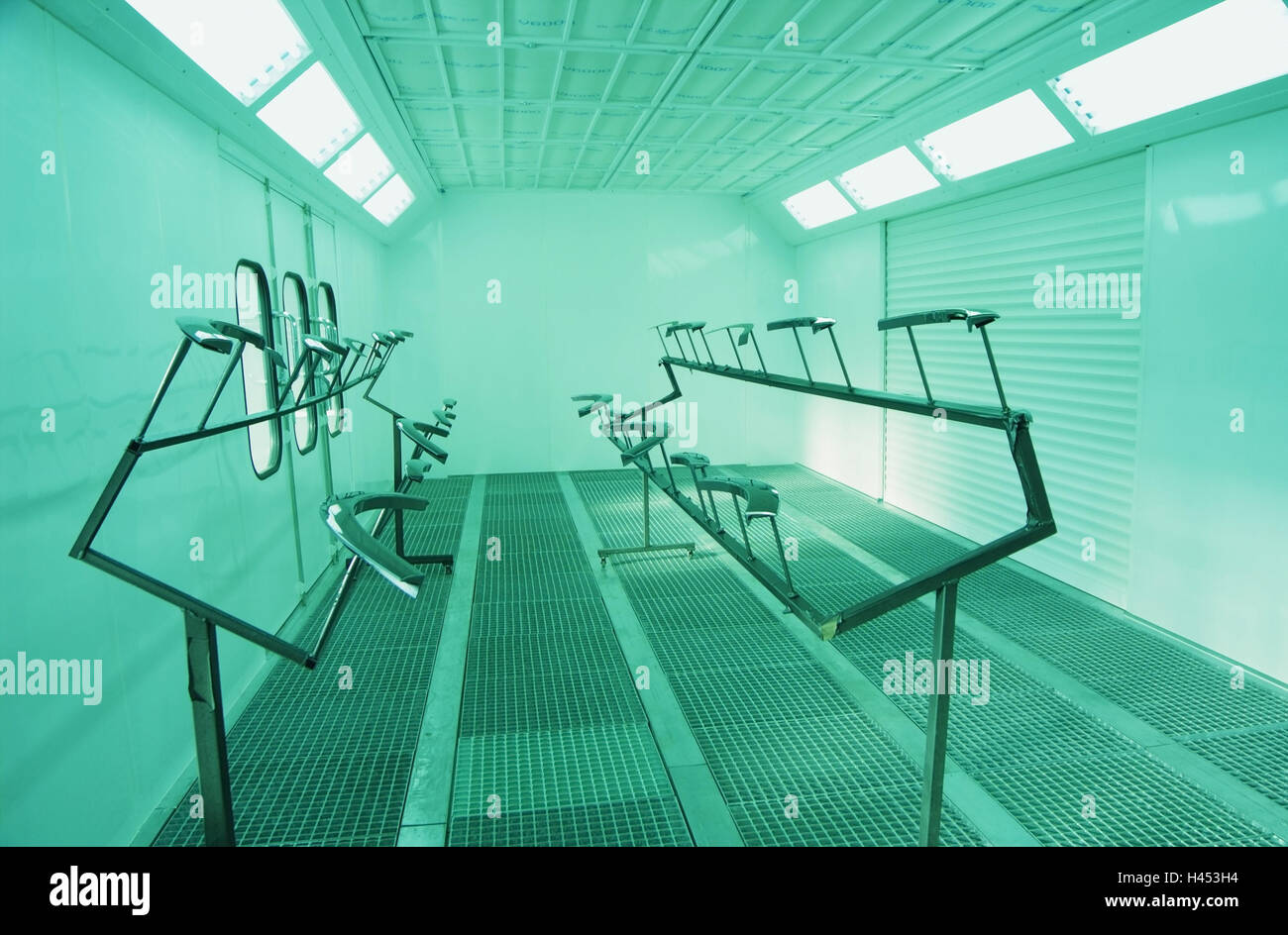 Lackierbox, nessuno, Paint Shop, Lackieranlage, Lackierkabine, tubo flessibile altoparlante, moderna e industriale di vernici a spruzzo, spruzzatura, fissaggi, titolari, griglie a pavimento, industria, Foto Stock