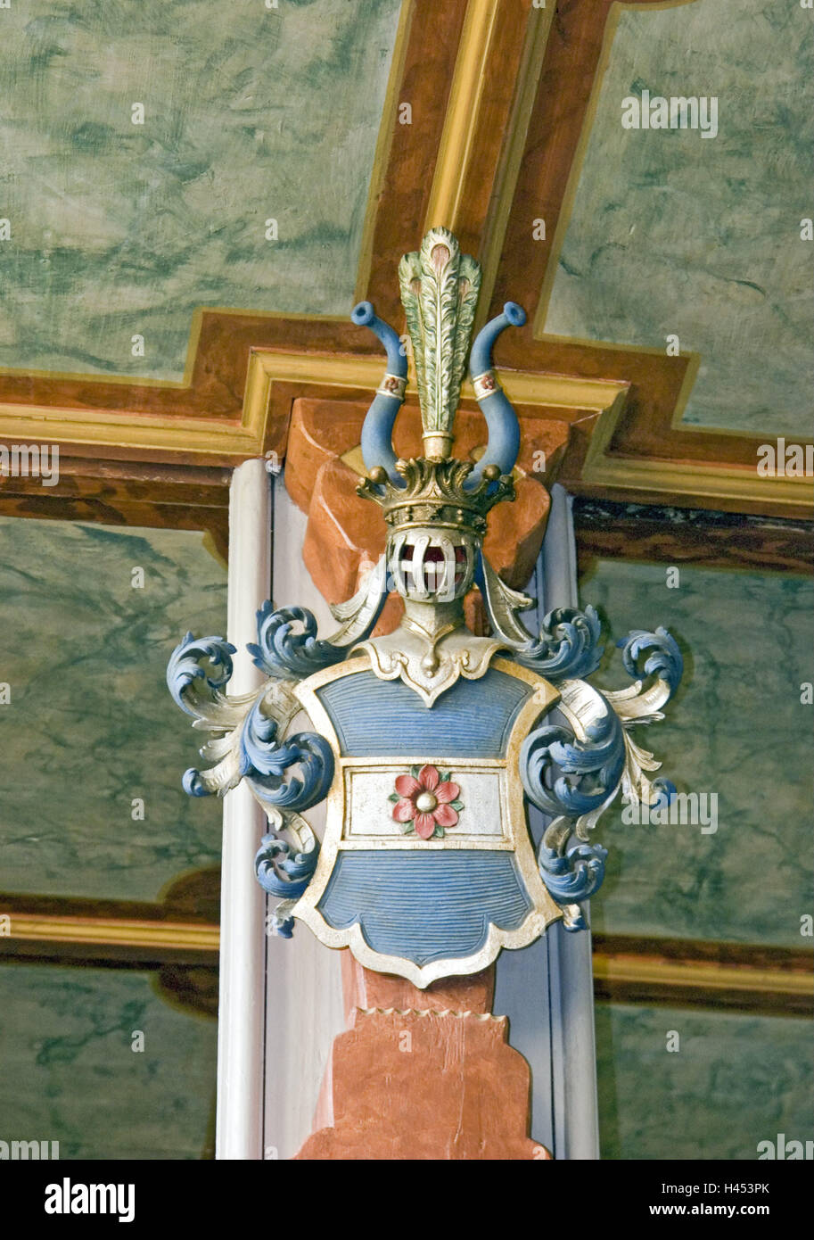 In Germania, in Baviera, Aufseß, chiesa parrocchiale, all'interno, Colonna, stemma, barone di Aufseß, franco, la Svizzera francone, Alta Franconia, Unteraufseß, chiesa, decorazione, storicamente, araldica, stemma segno, storia, luogo di interesse Foto Stock