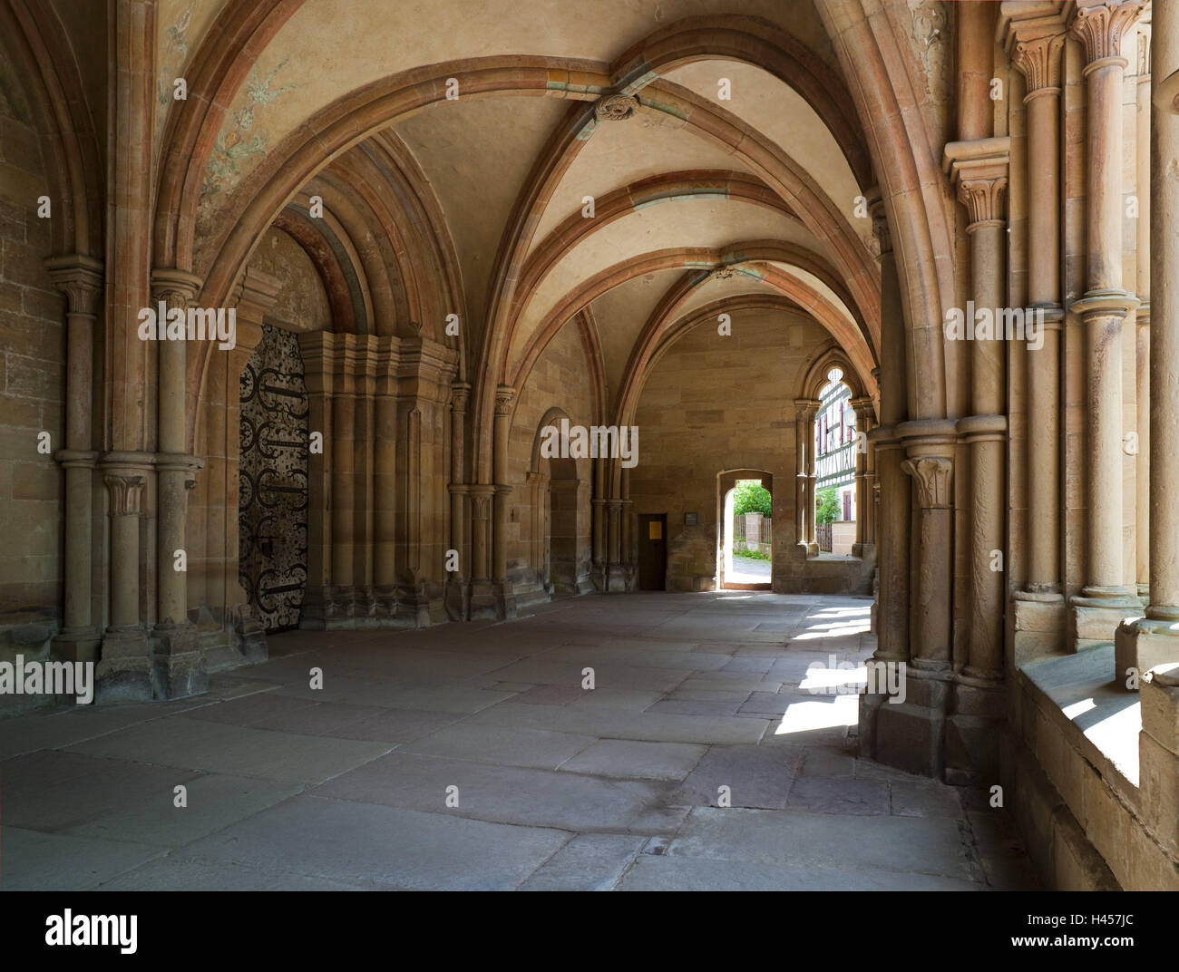 Germania, Baden-Württemberg, Maulbronn, Minster, vestibolo, chiostro, dettaglio, chiesa, edificio, vault, "paradiso", turismo, luogo di interesse, nessuno, montagna attuale-montagna Heuchel, UNESCO-patrimonio culturale mondiale, Foto Stock