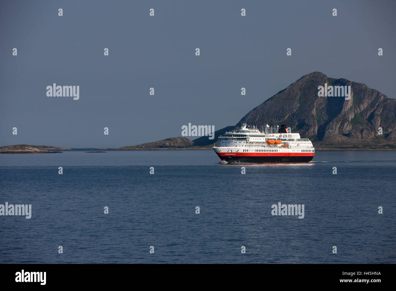 Norvegia, nel nord del paese, Hurtigruten (navi), " Norvegia MS', Finnmark, con attaccapanni, Foto Stock