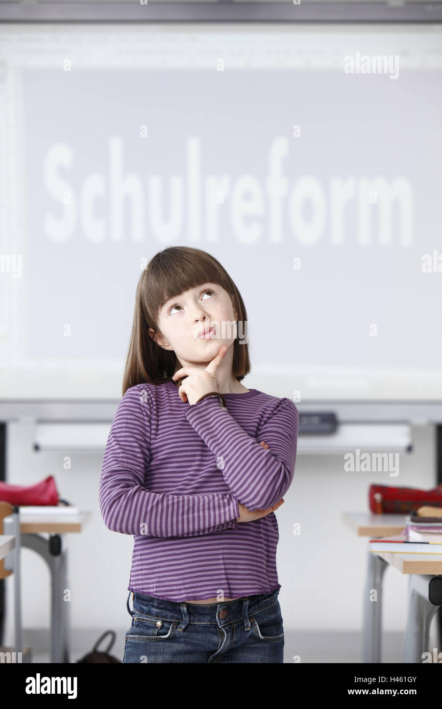 Le ragazze, aule, Whiteboard, stand, gesto, pensieroso, Foto Stock