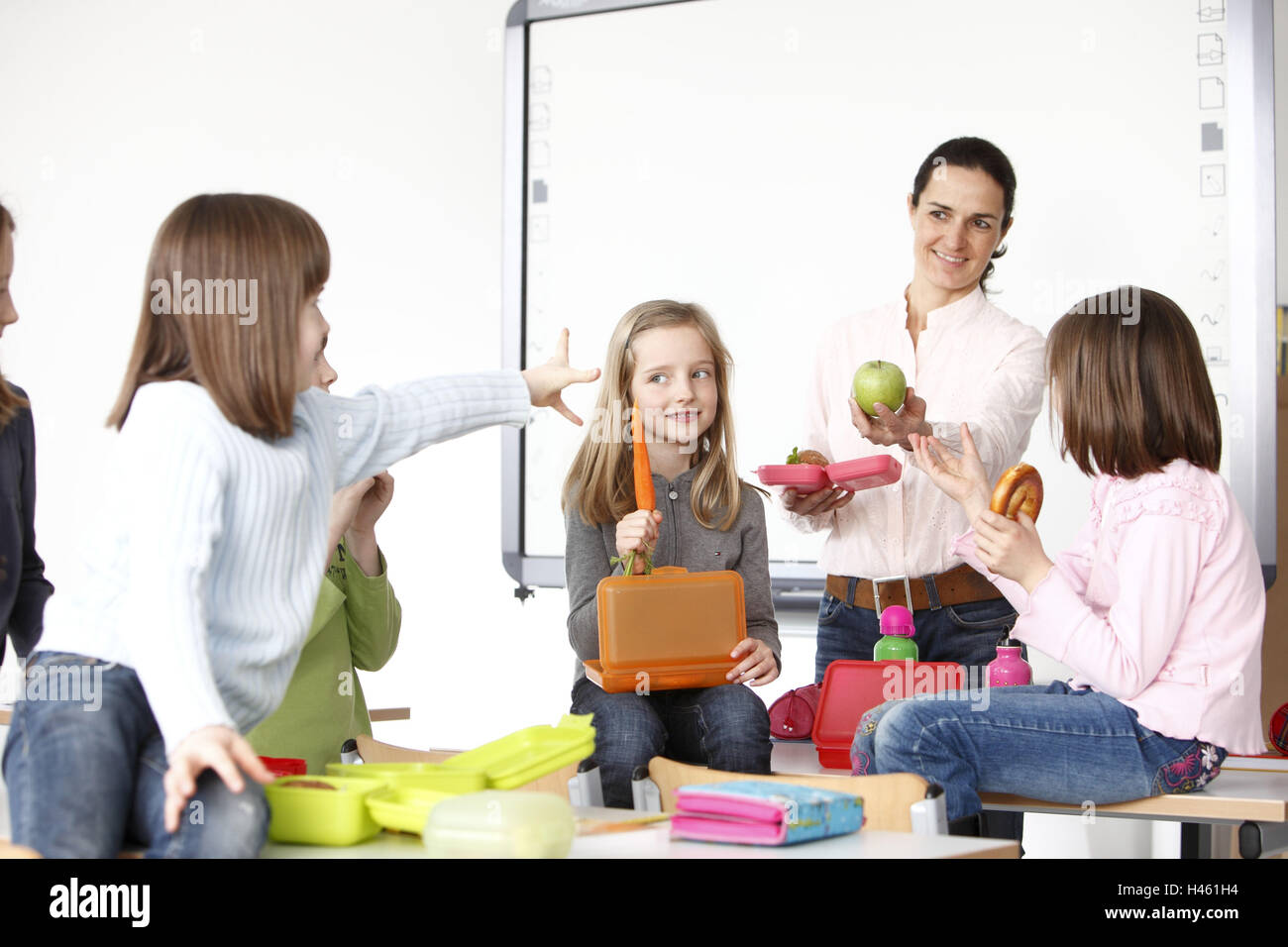I bambini, la scuola break, cibo, insieme, Foto Stock