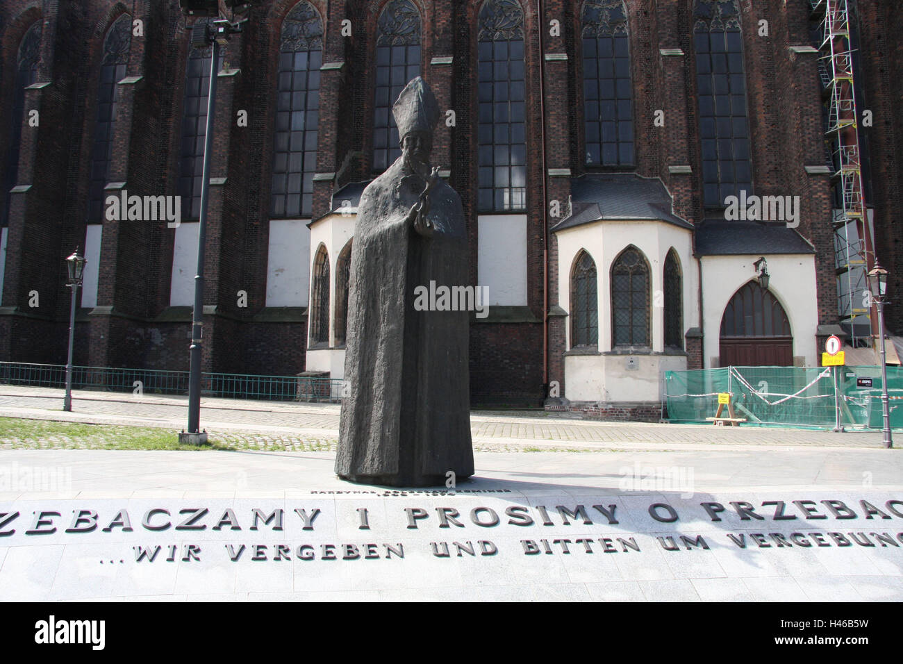 Polonia Wroclaw, monumento del Cardinale Boleslao Kominek, Foto Stock
